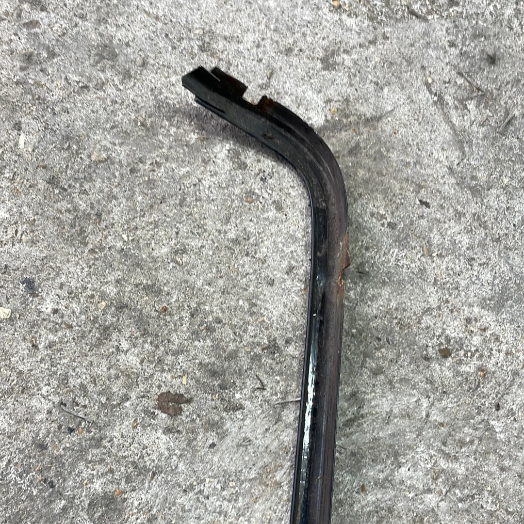 Porsche 924 944 windscreen trim right 477853020