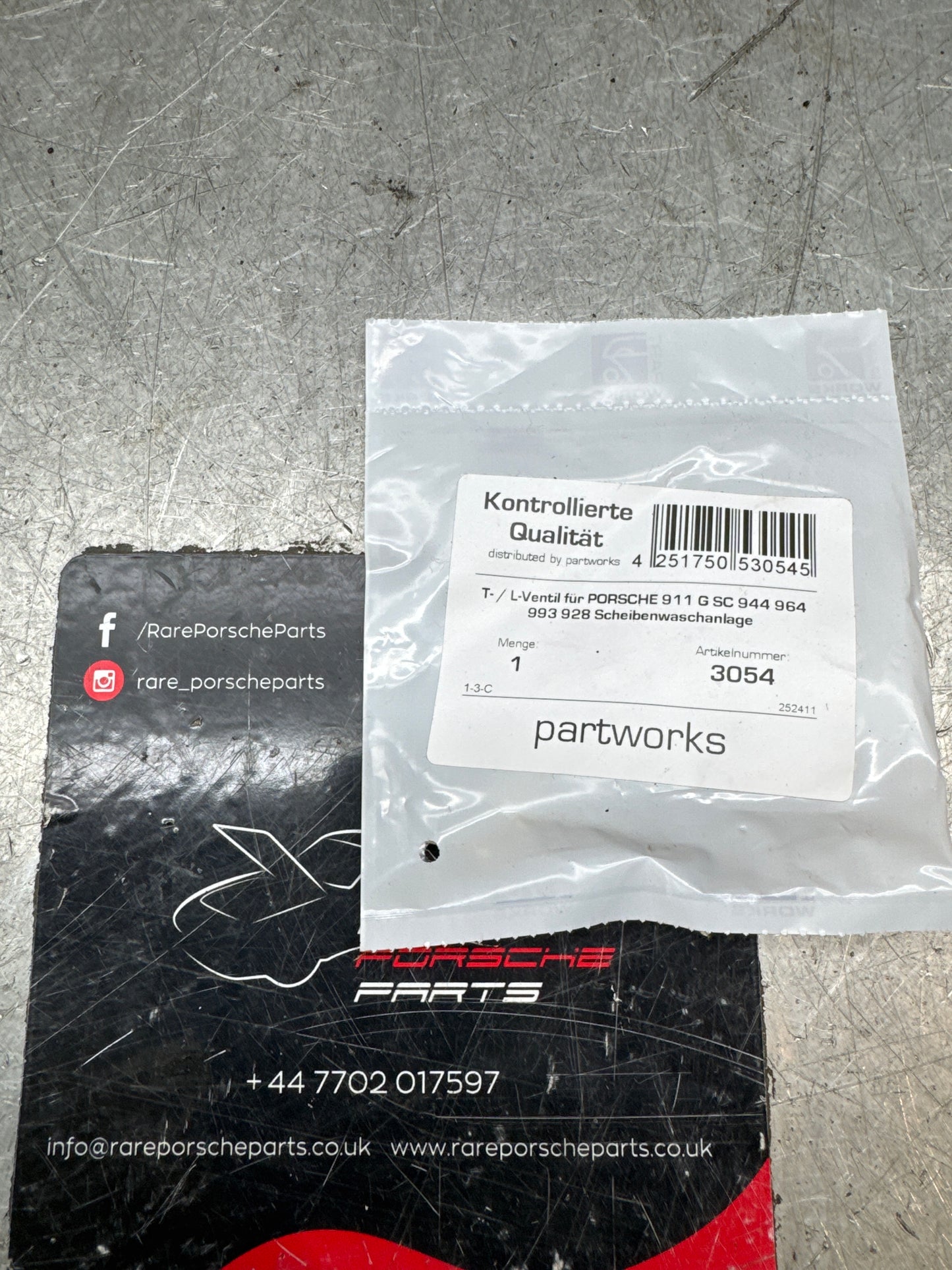 Porsche 944 964 993 928 windshield washer system spray nozzle