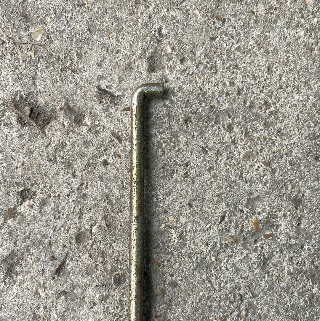 Asta di chiusura portellone / portellone Porsche 924/944 usata, solo 1 asta leggere la descrizione