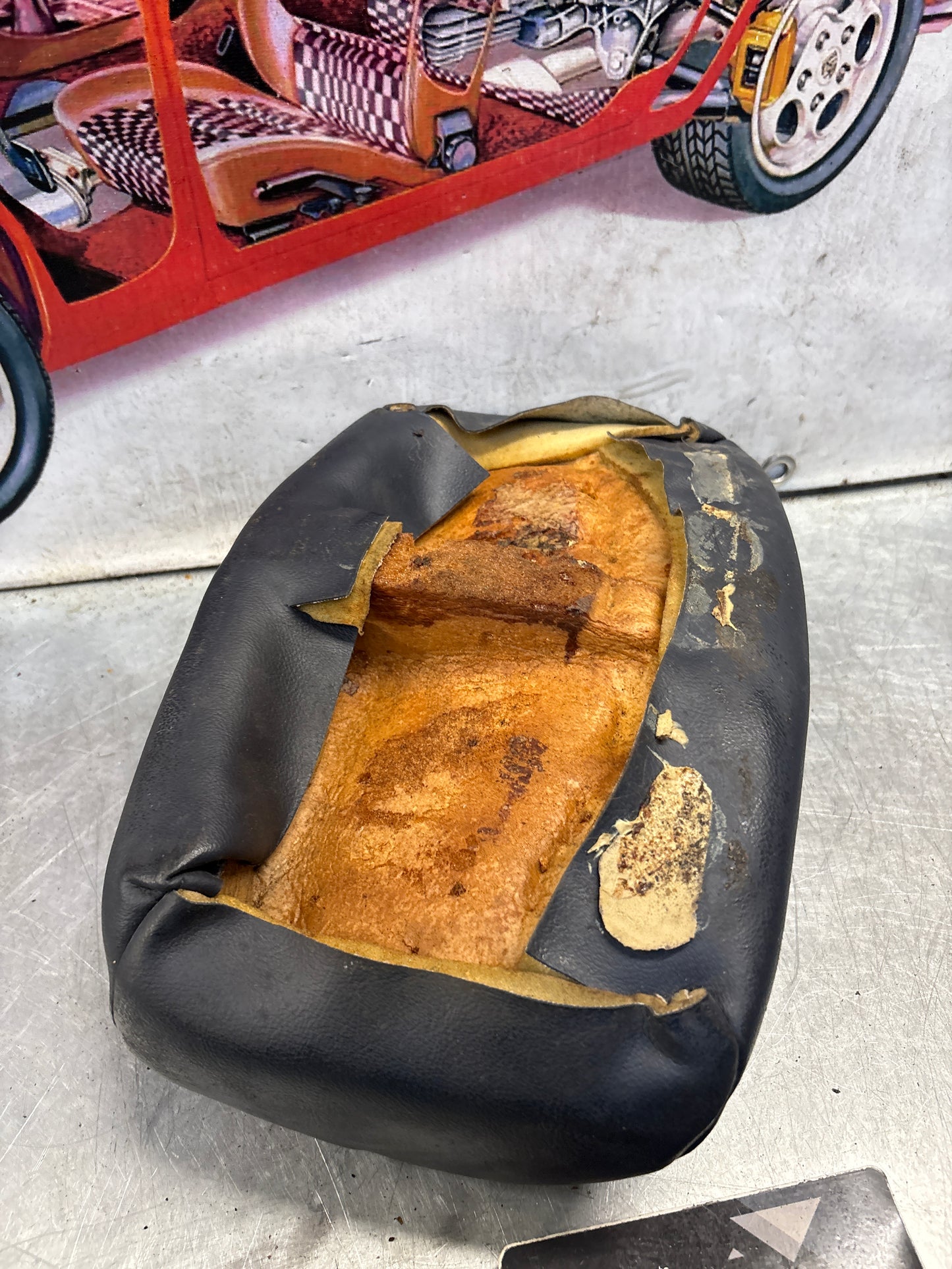 Porsche 928 rear right seat upper cushion, leather, blue, used 92852204650