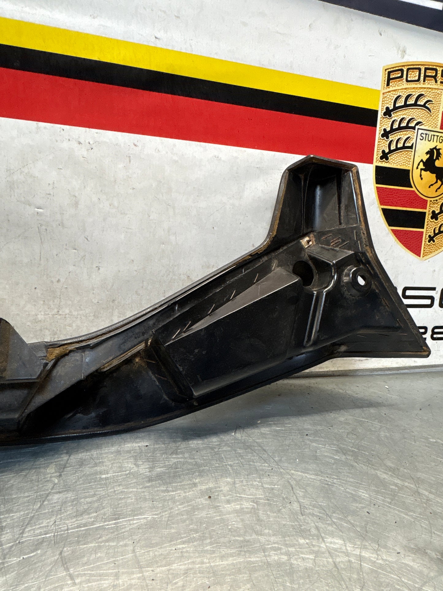 Porsche 928 dark green door armrest, right, off side, 92855510203, used