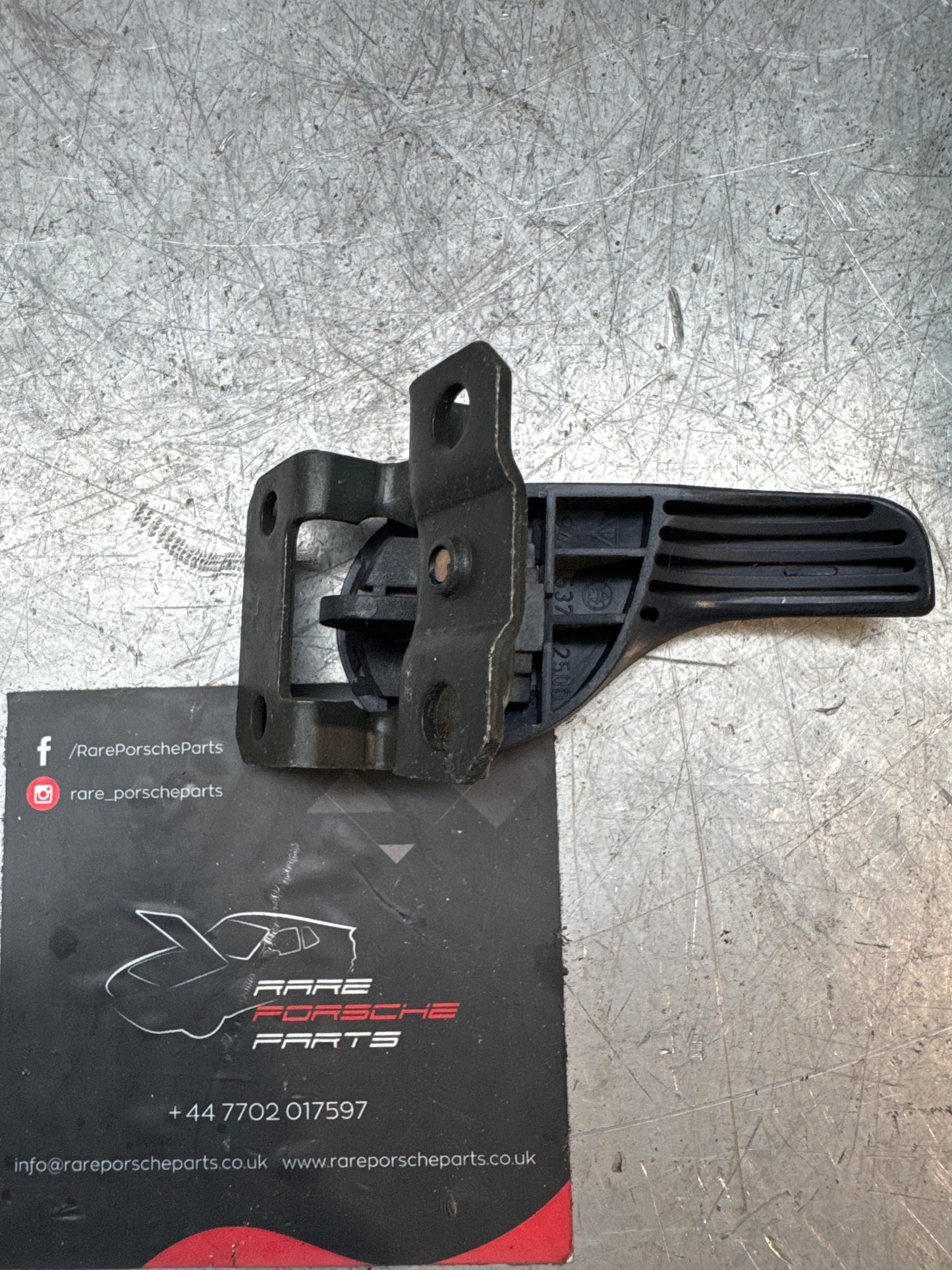 Porsche 944/951 used left Inner door handle, marine blue 94453722500