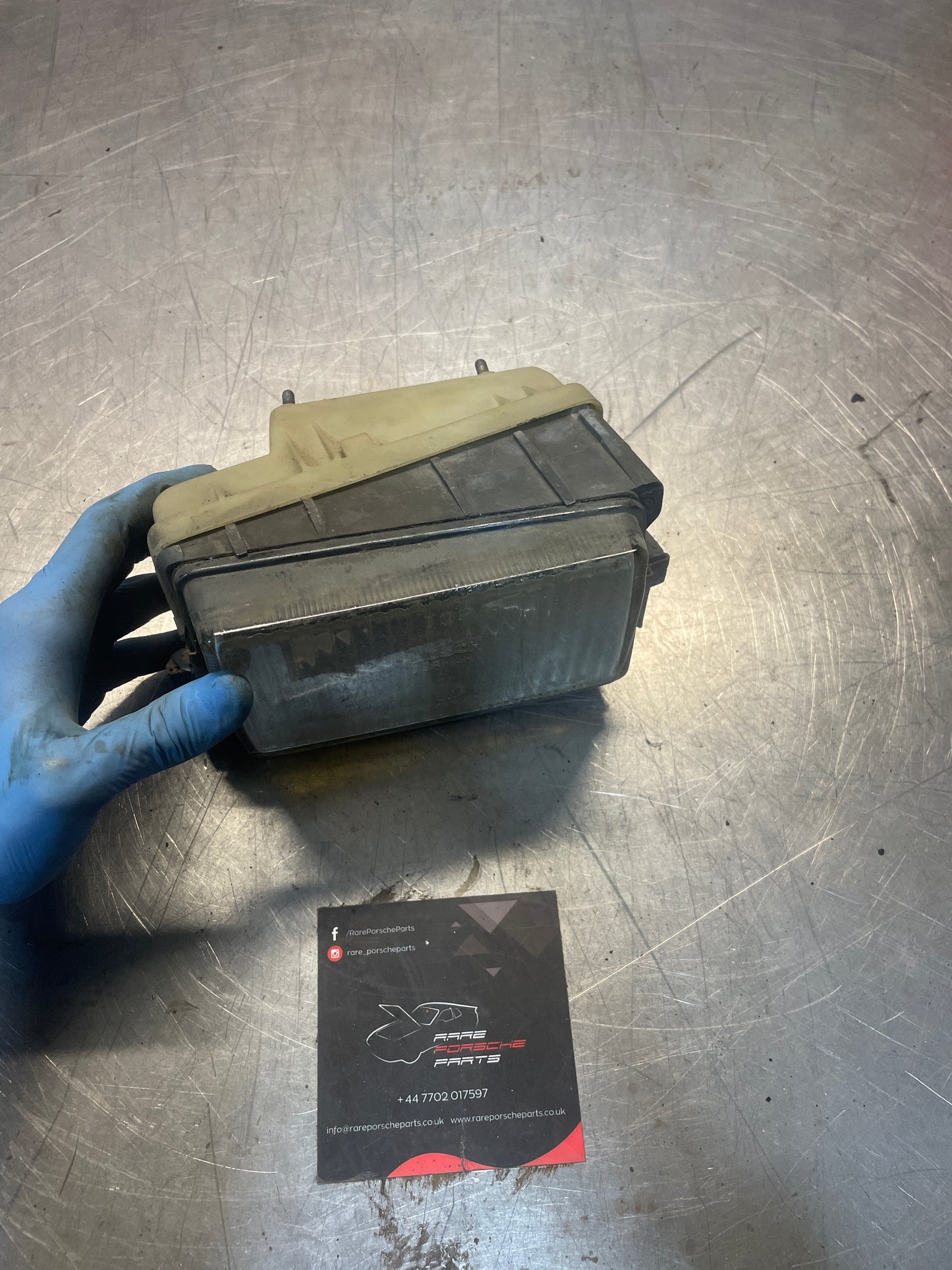 Porsche 928 front left outer fog light, driving light lense 1305620385 / 386 used