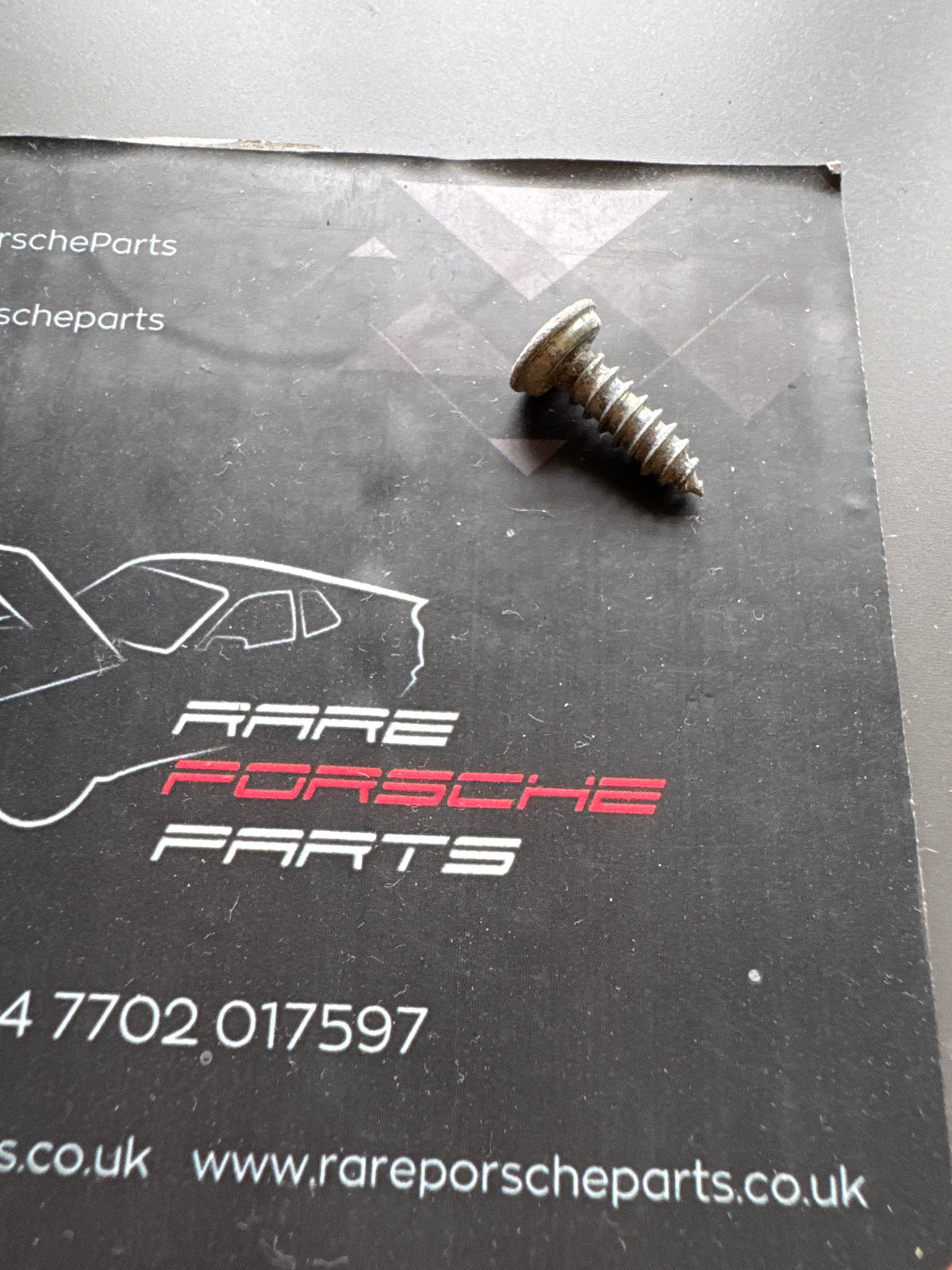 Porsche 911 / 924 / 944 / 968 Self touring screw for trims 311867167 used