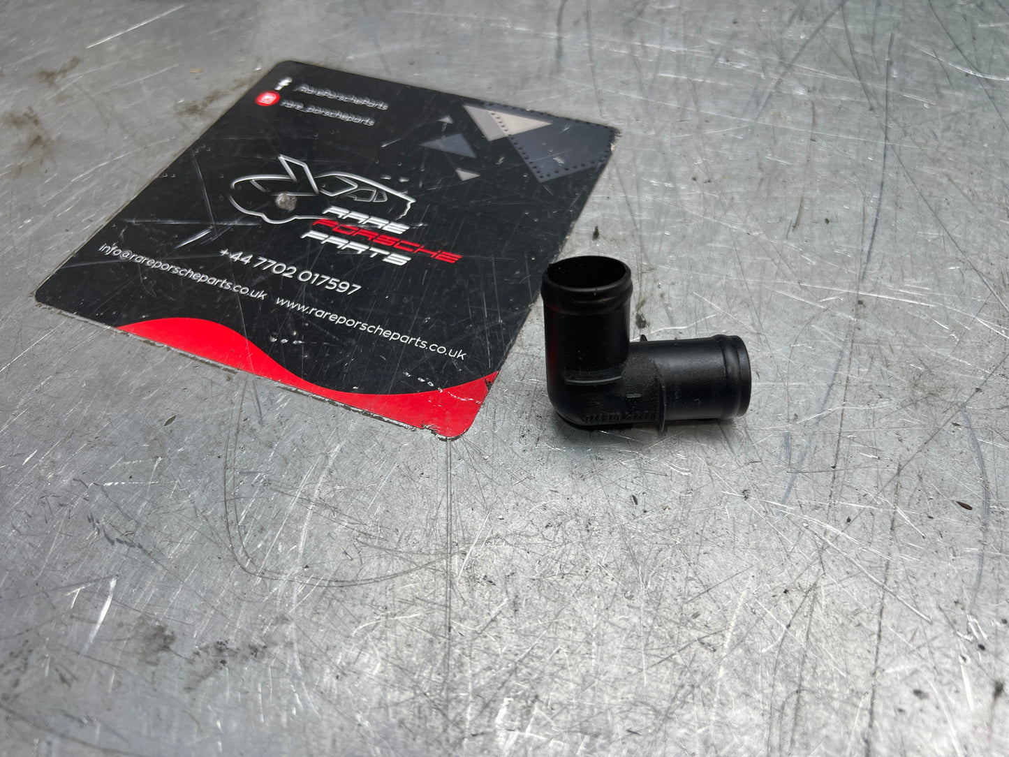 Porsche 944 / 968 connecting piece 94411021200