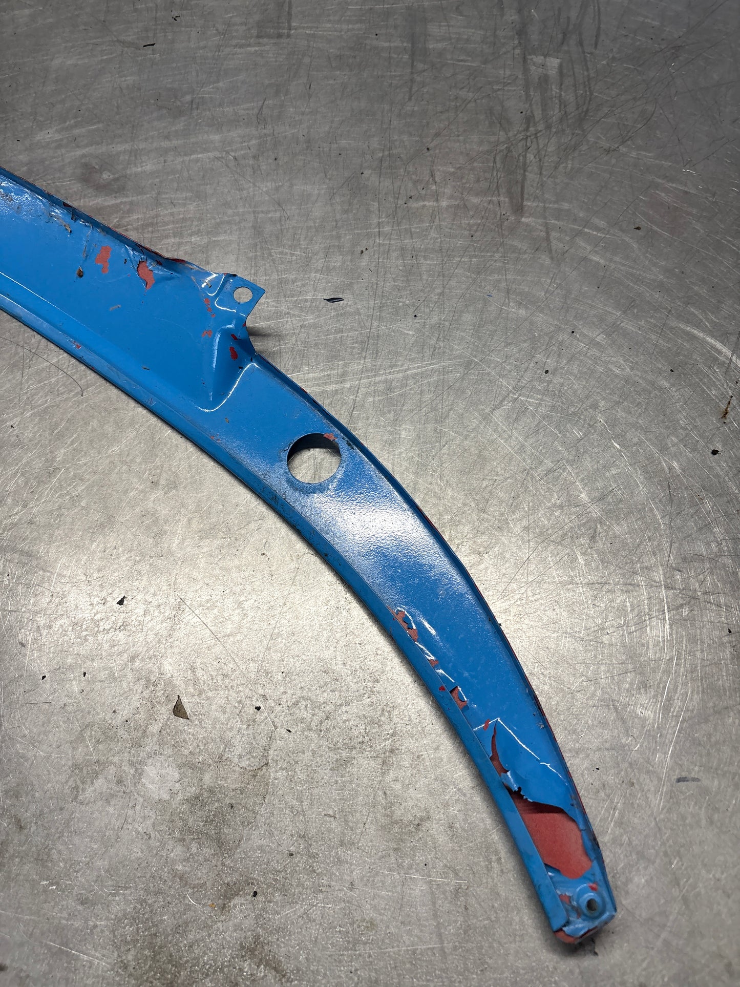 Porsche 928 LHD wiper cover panel, used 92855911702