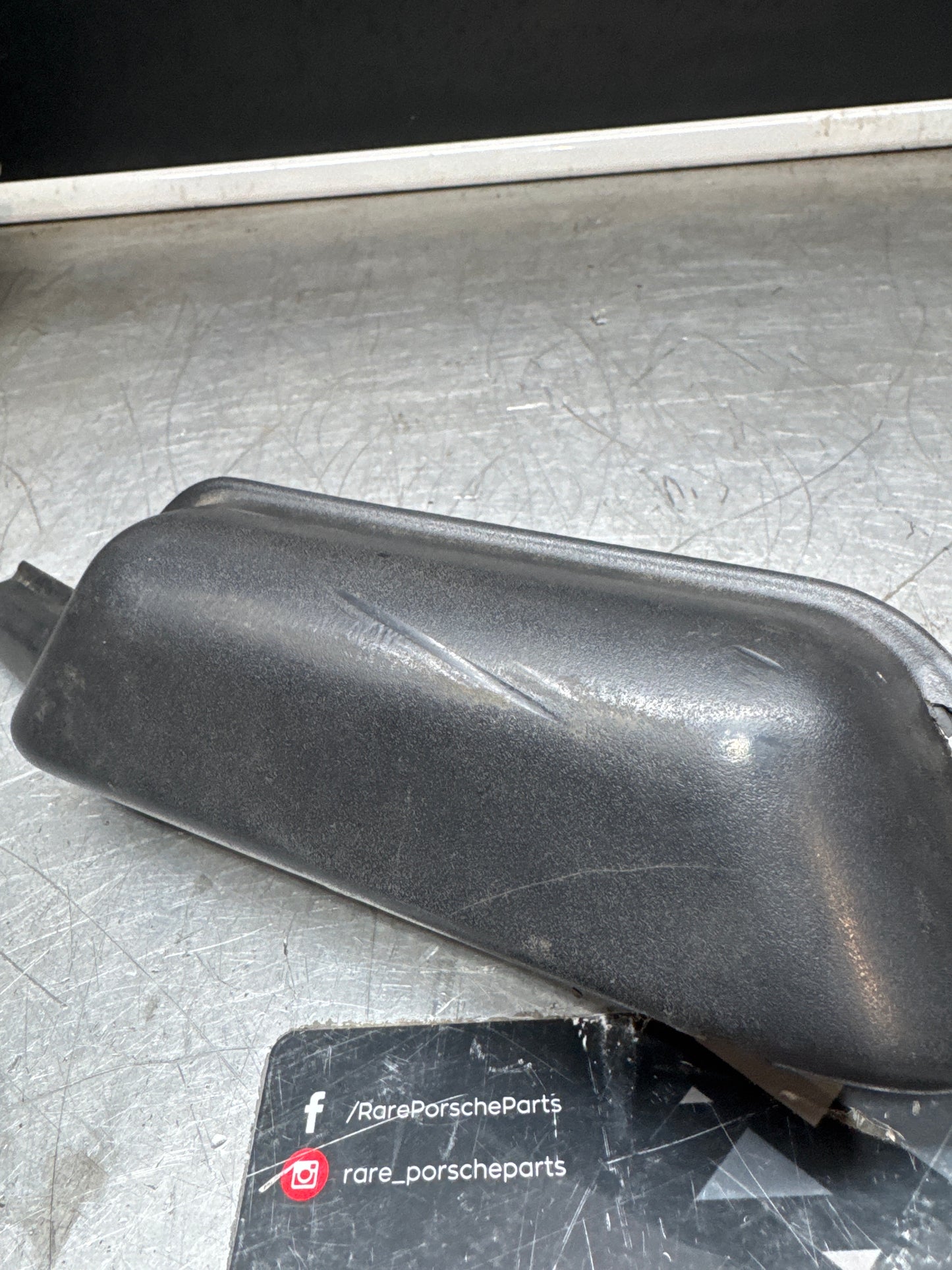 Porsche 964 / 944 / 928 seat trim cover, damaged 92852176005