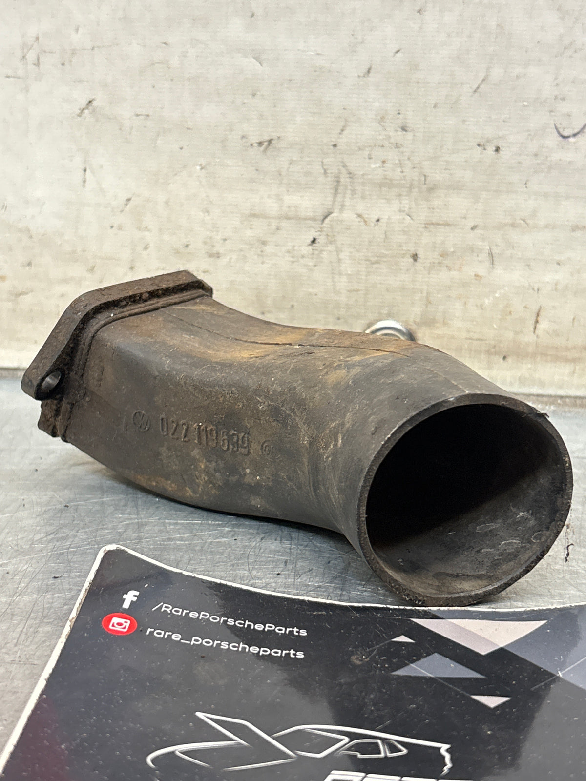 Porsche 914 air intake manifold, used 022119639