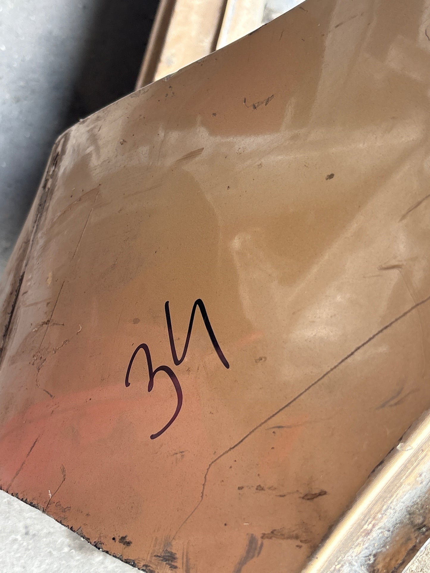 Porsche 928 S left rear fender with sill, 92850306114 / 92850201502