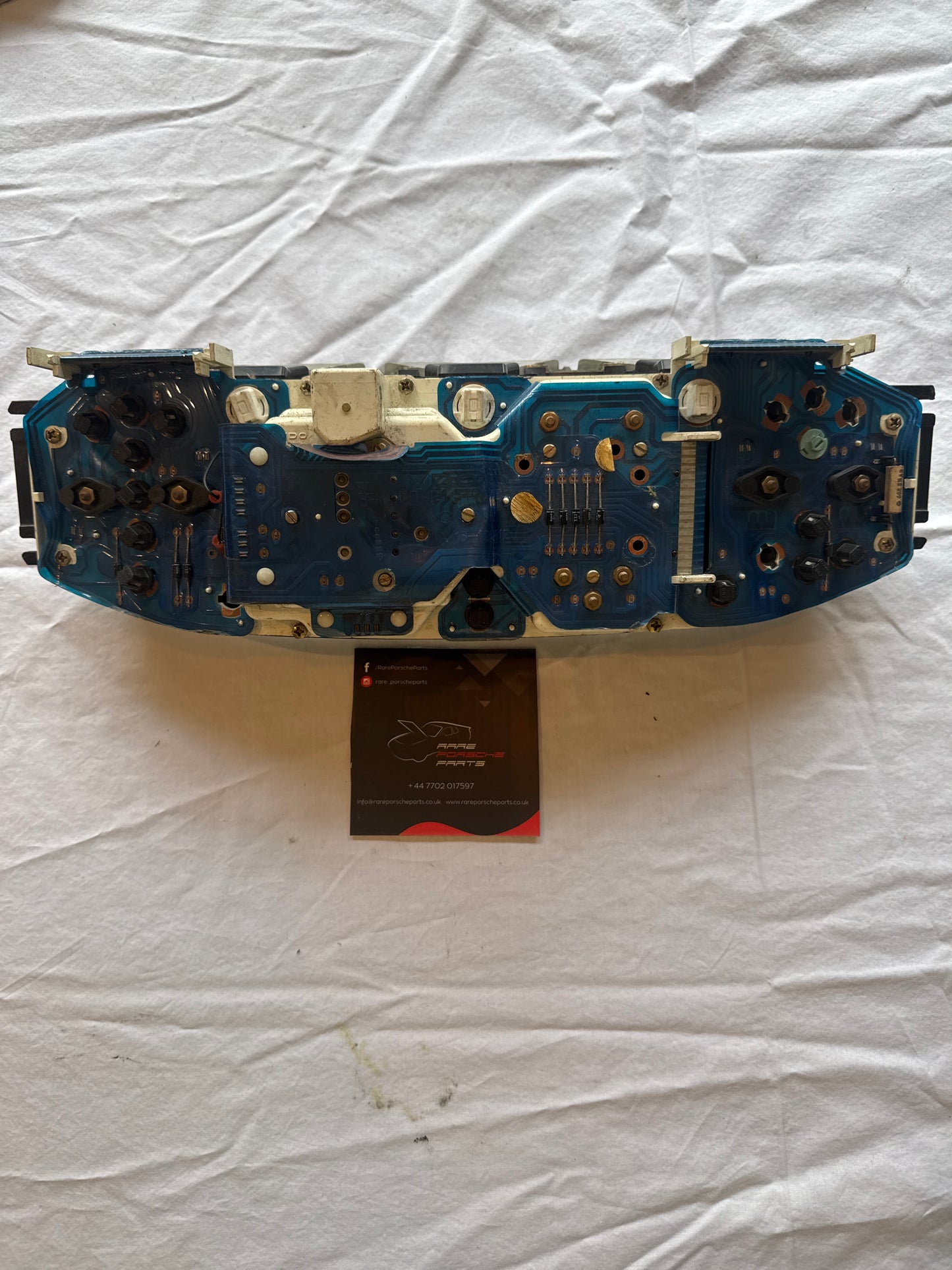 Porsche 944 Turbo dash clock binnacle pod speedometer, 951641311 used 058402 miles plastic screen has some small scratches