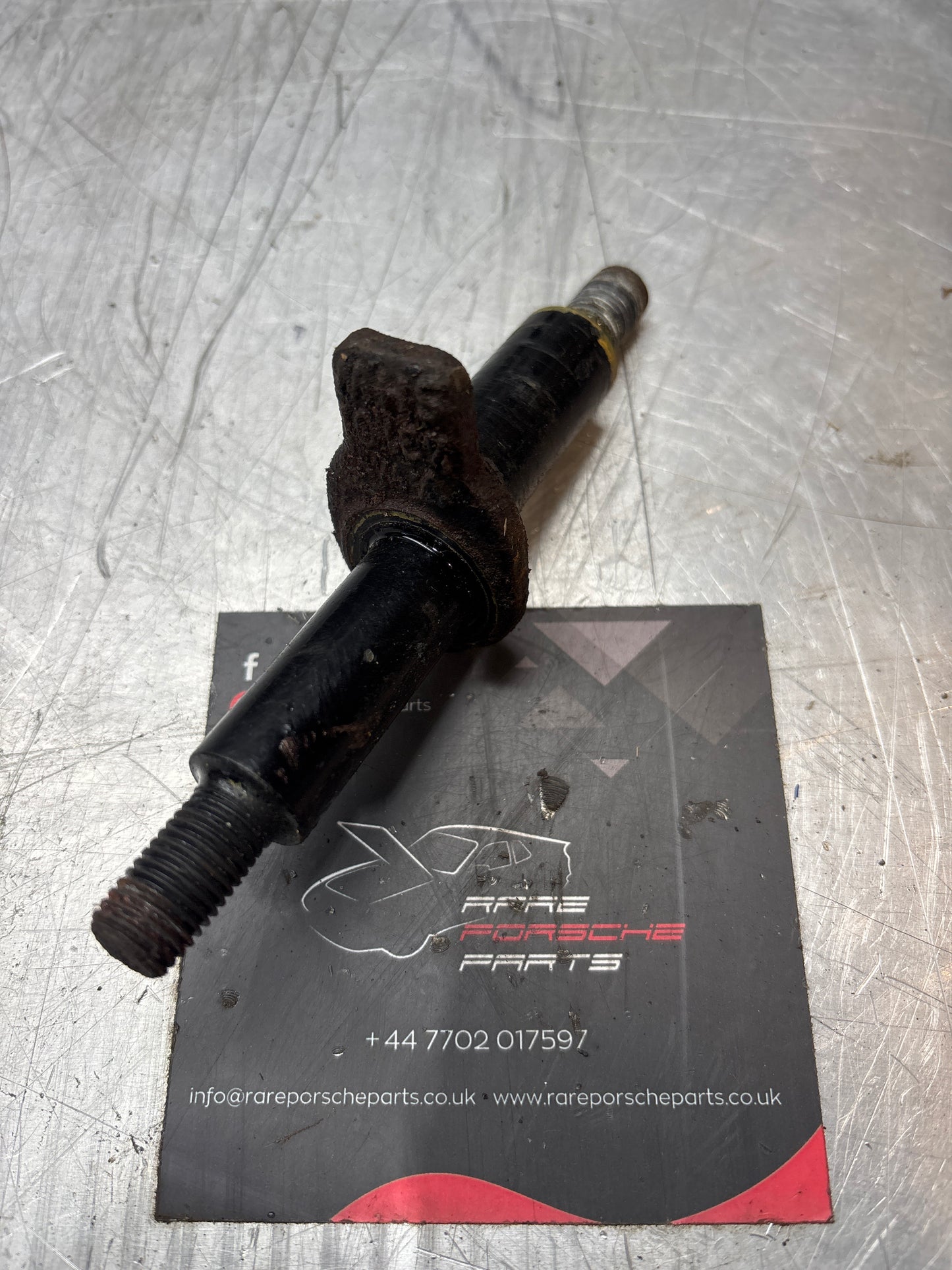 Porsche 944 85.5- eccentric bolt for wishbone 95134143103, used