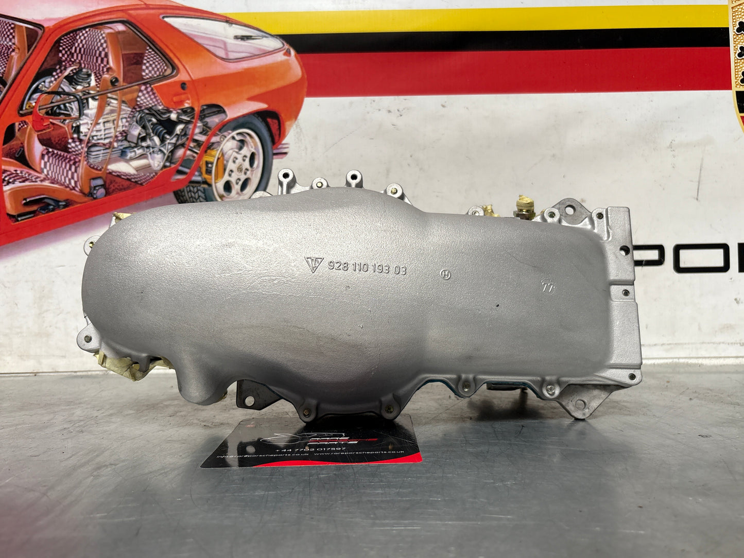 Porsche 928 fuel metering head with air flow meter, 0438100027 / 0438120049 / 92811019303 refurbished