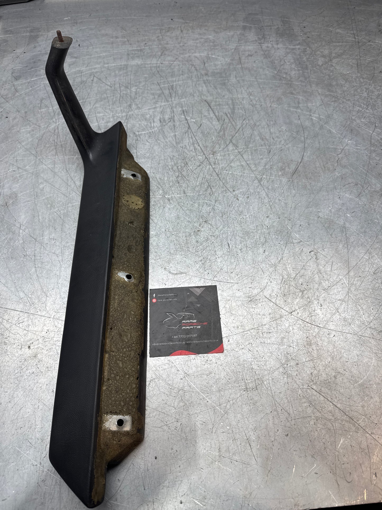 Porsche 924 944 right door pull handle armrest, black, used 477867172