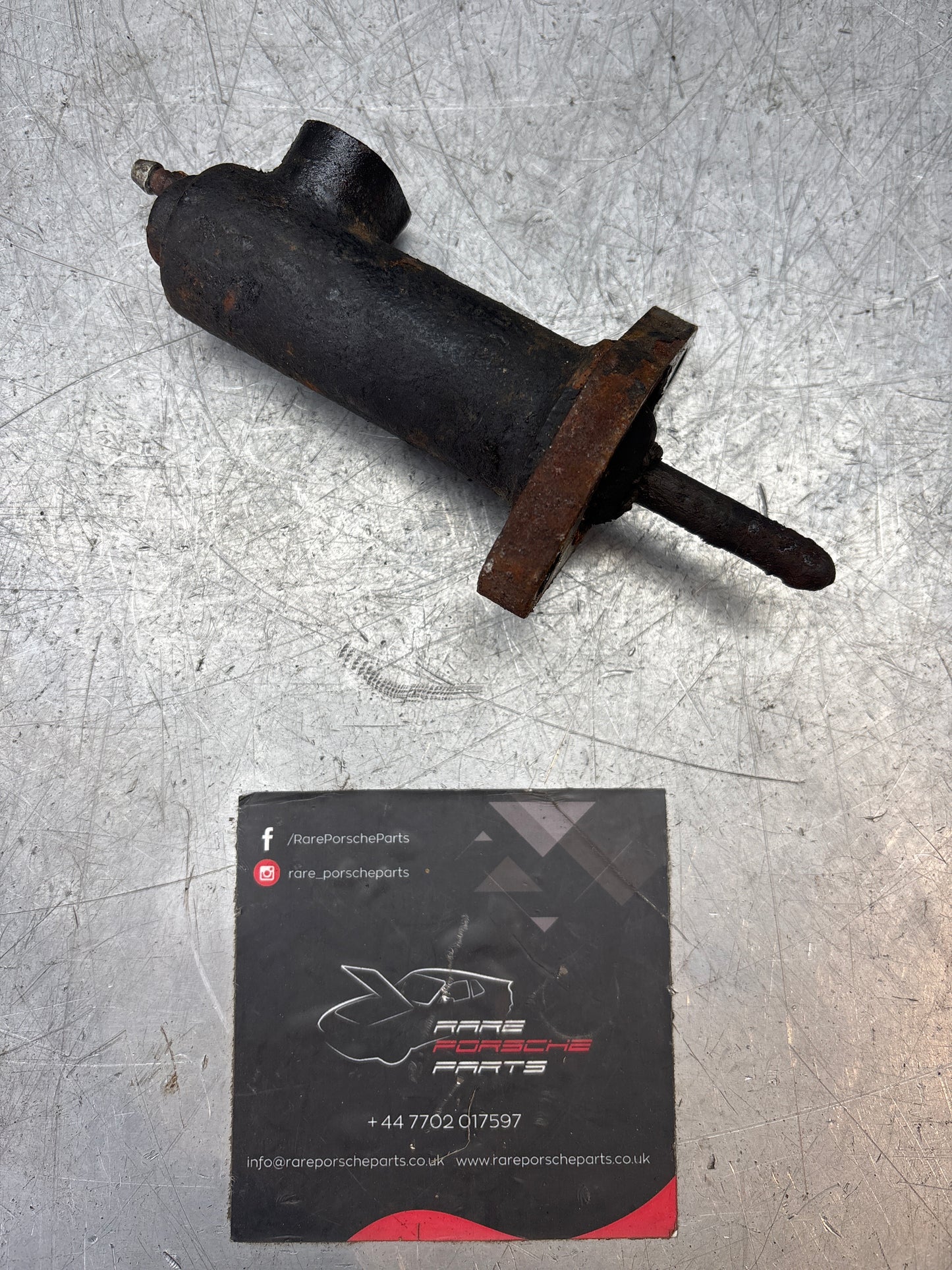 Porsche 924 944 clutch slave cylinder, used 477721171