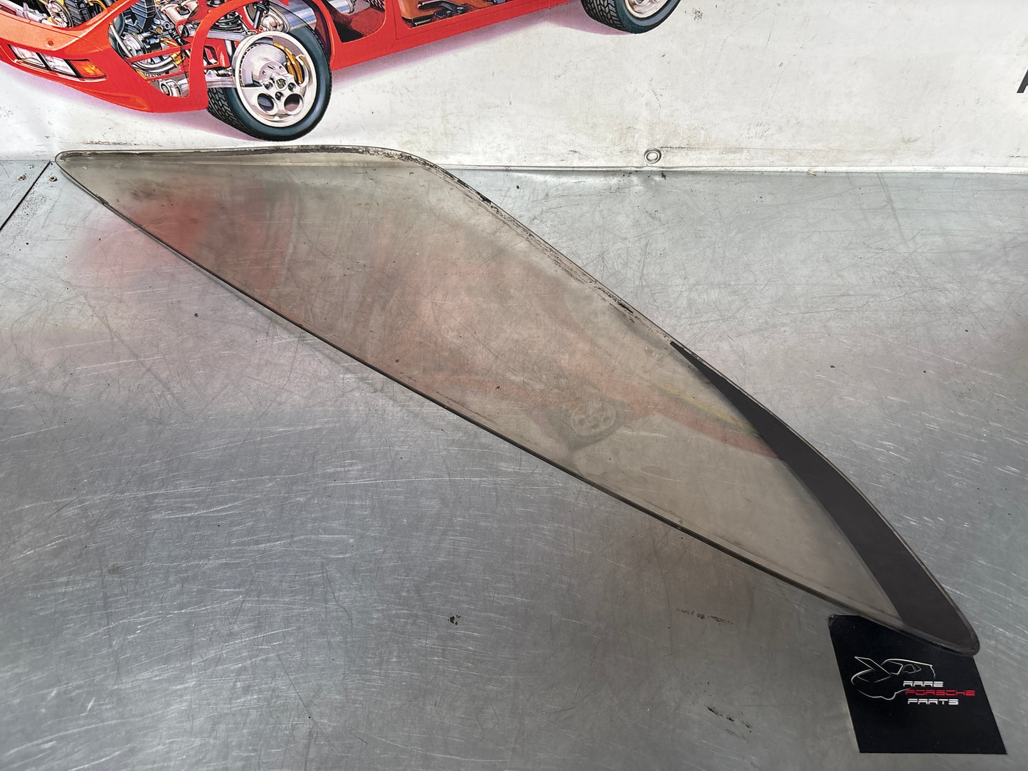 Porsche 928 S rear quarter side glass, brown left, 92854310308 used