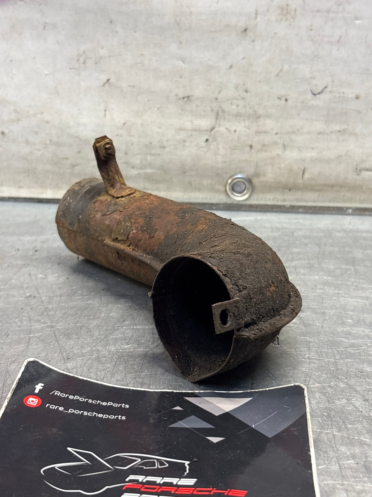 Porsche 914 right side hot air manifold, used PCG256332GRV