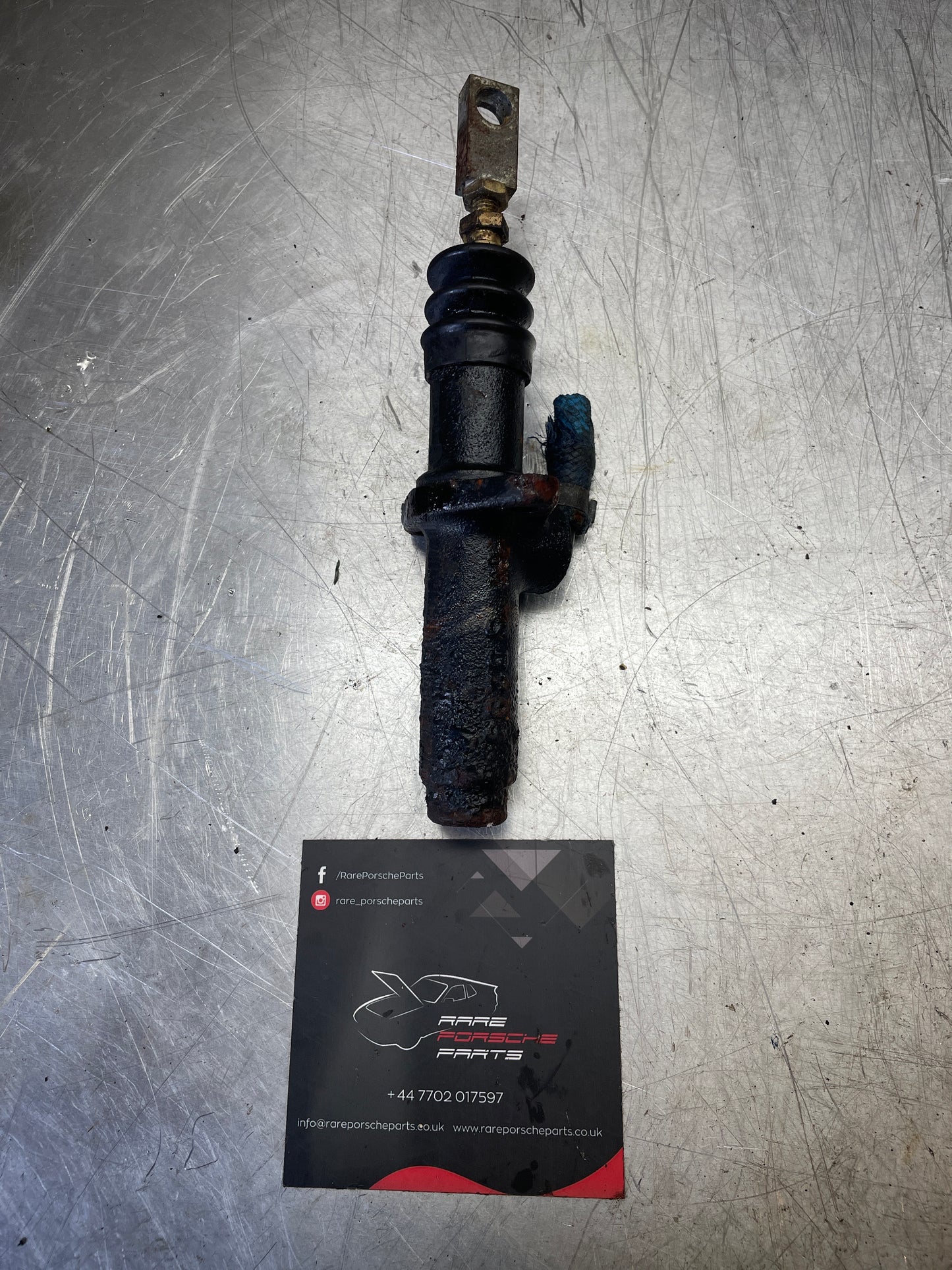 Porsche 924 944 clutch master cylinder, used 477721171