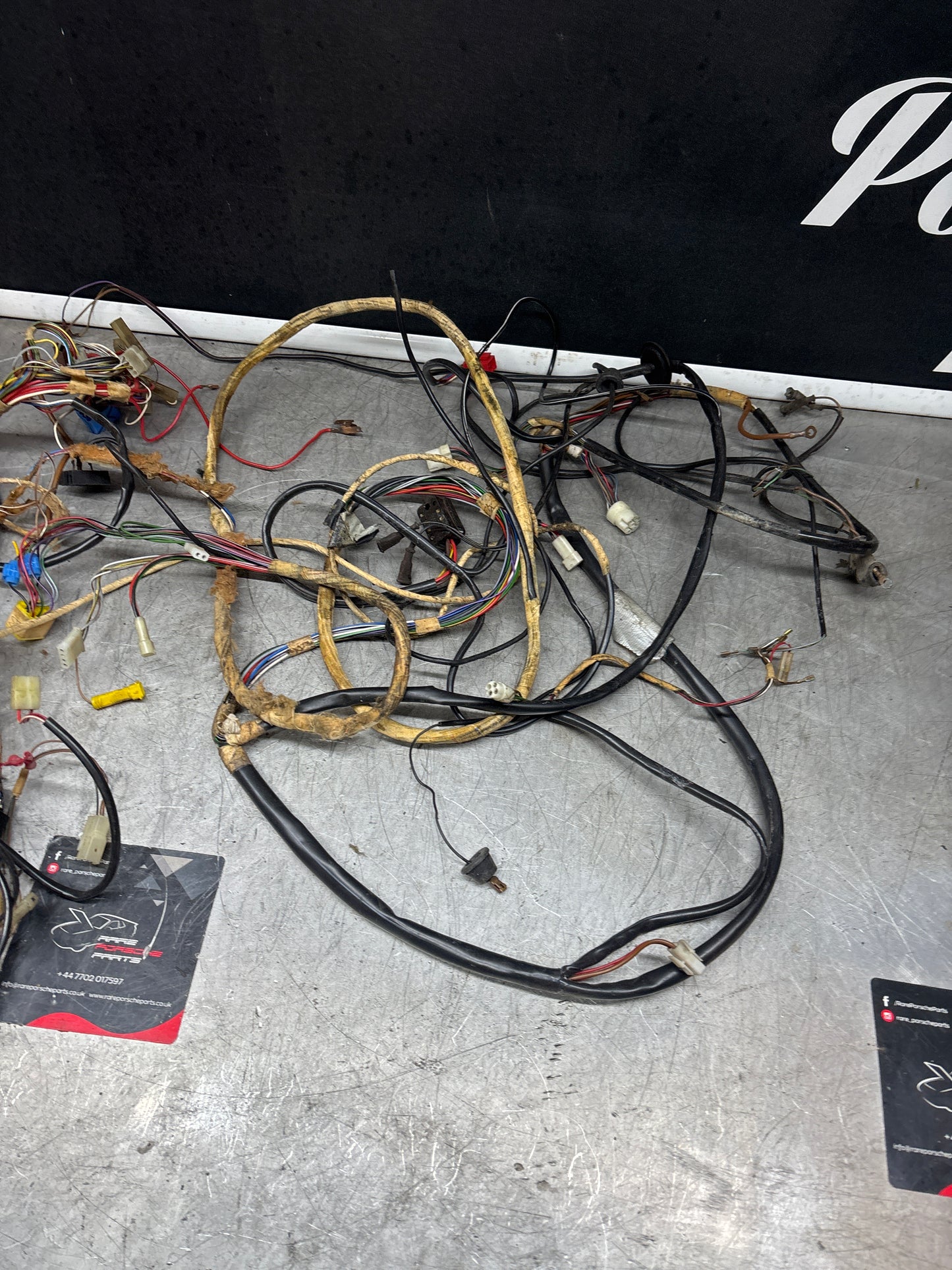 Porsche 924 84/85 interior wiring loom, manual used
