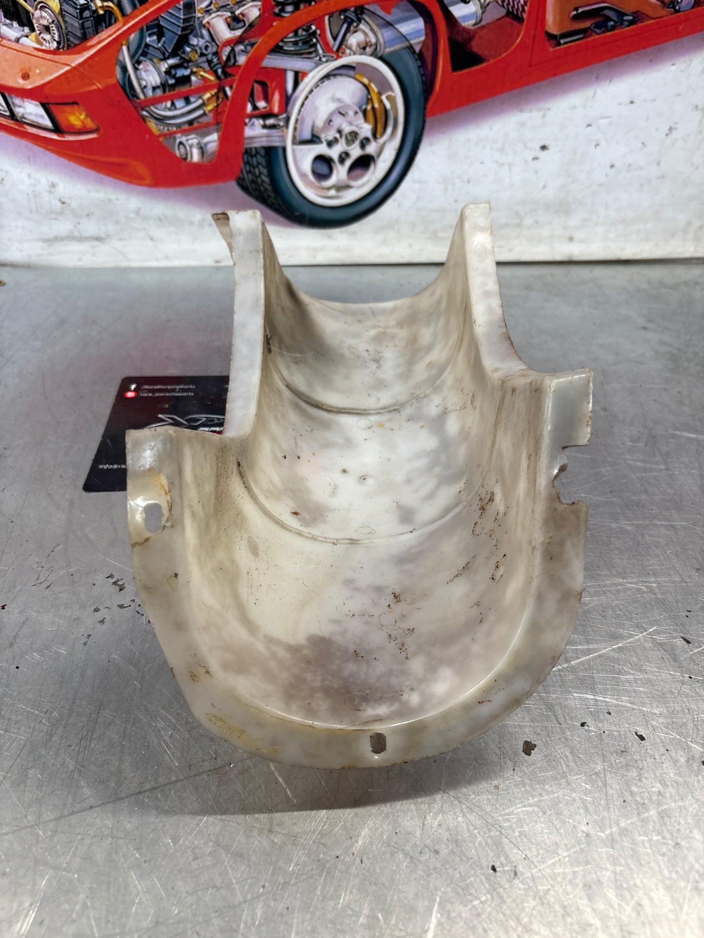 Porsche 924 76-79 filler neck cover, used 477201347C