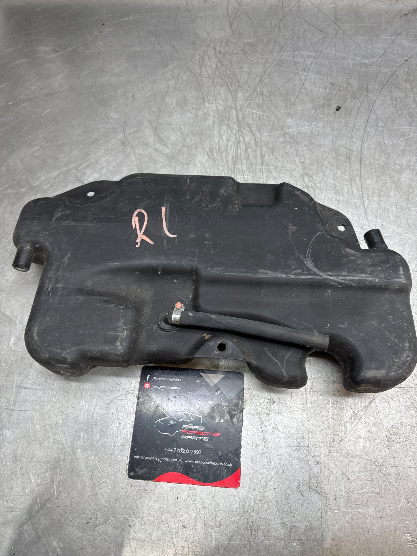 Porsche 993 fuel expansion tank 96420107704 used