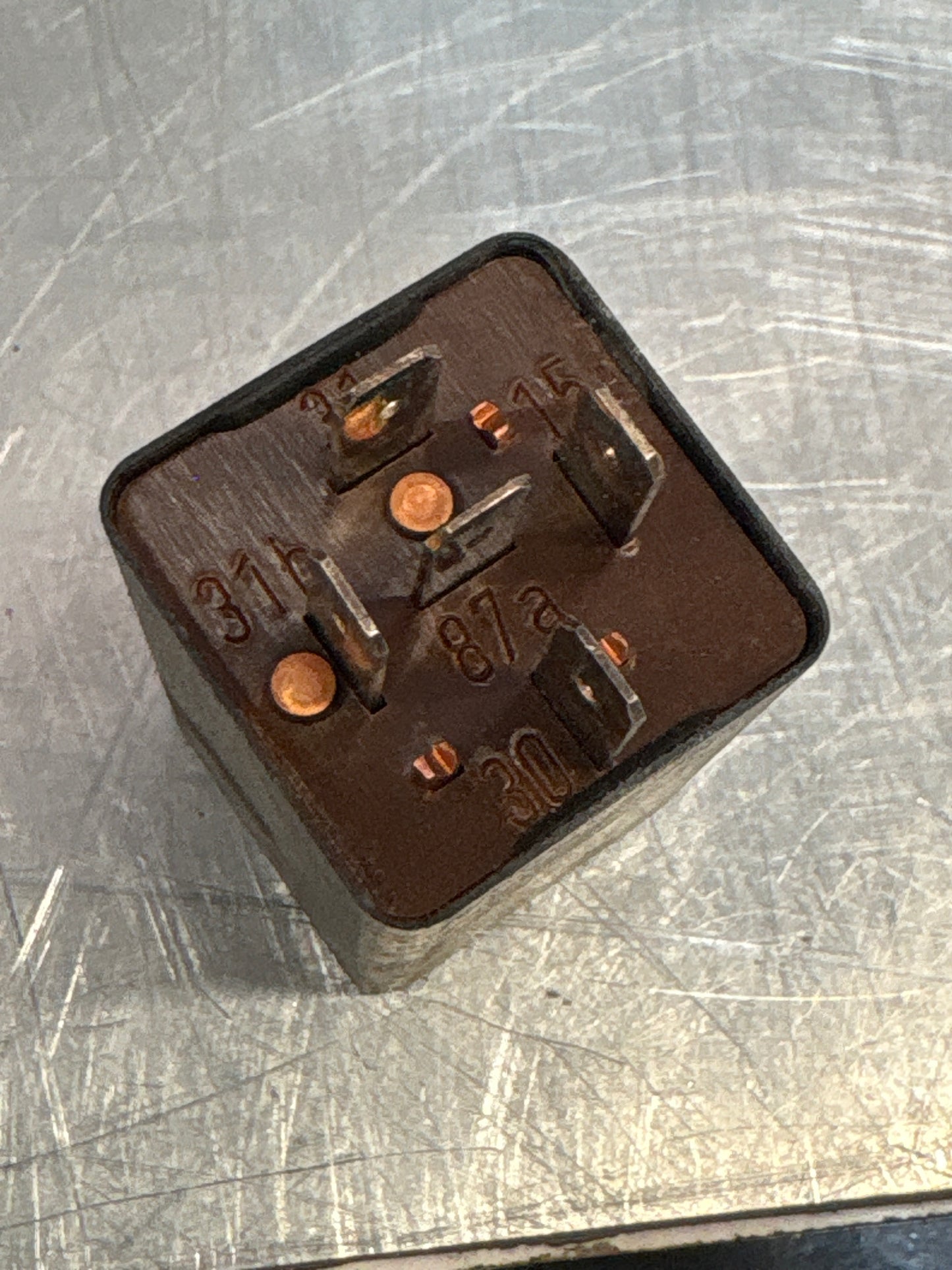 Porsche 928 S4 kick down relay 92861810900 / 928.618.109.00 used