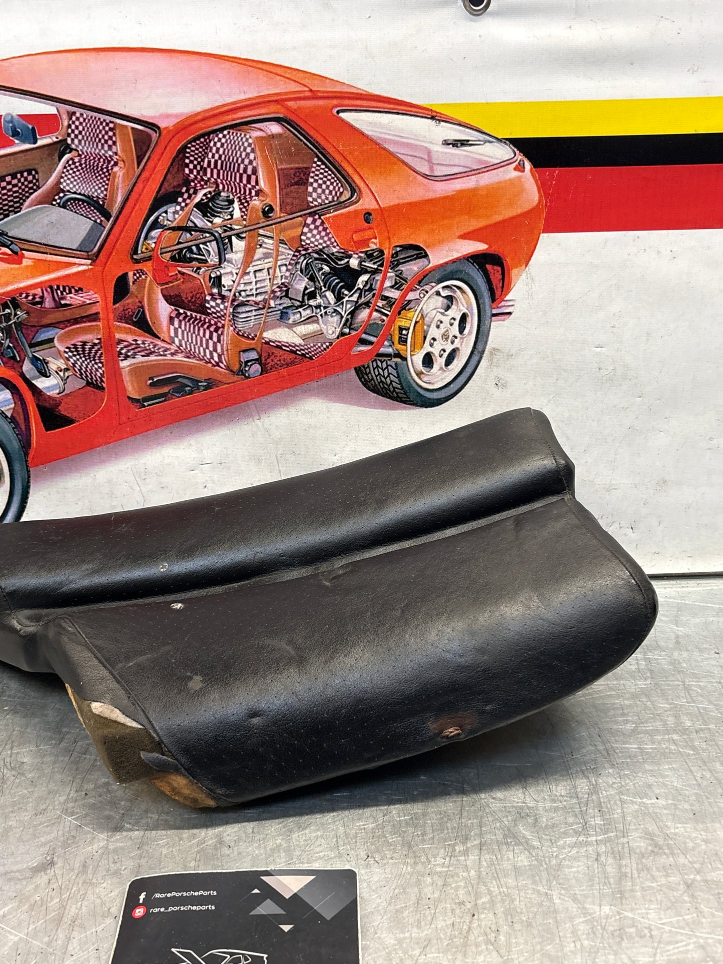 Porsche 928 rear left seat cushion, black, leather, used 92852205951