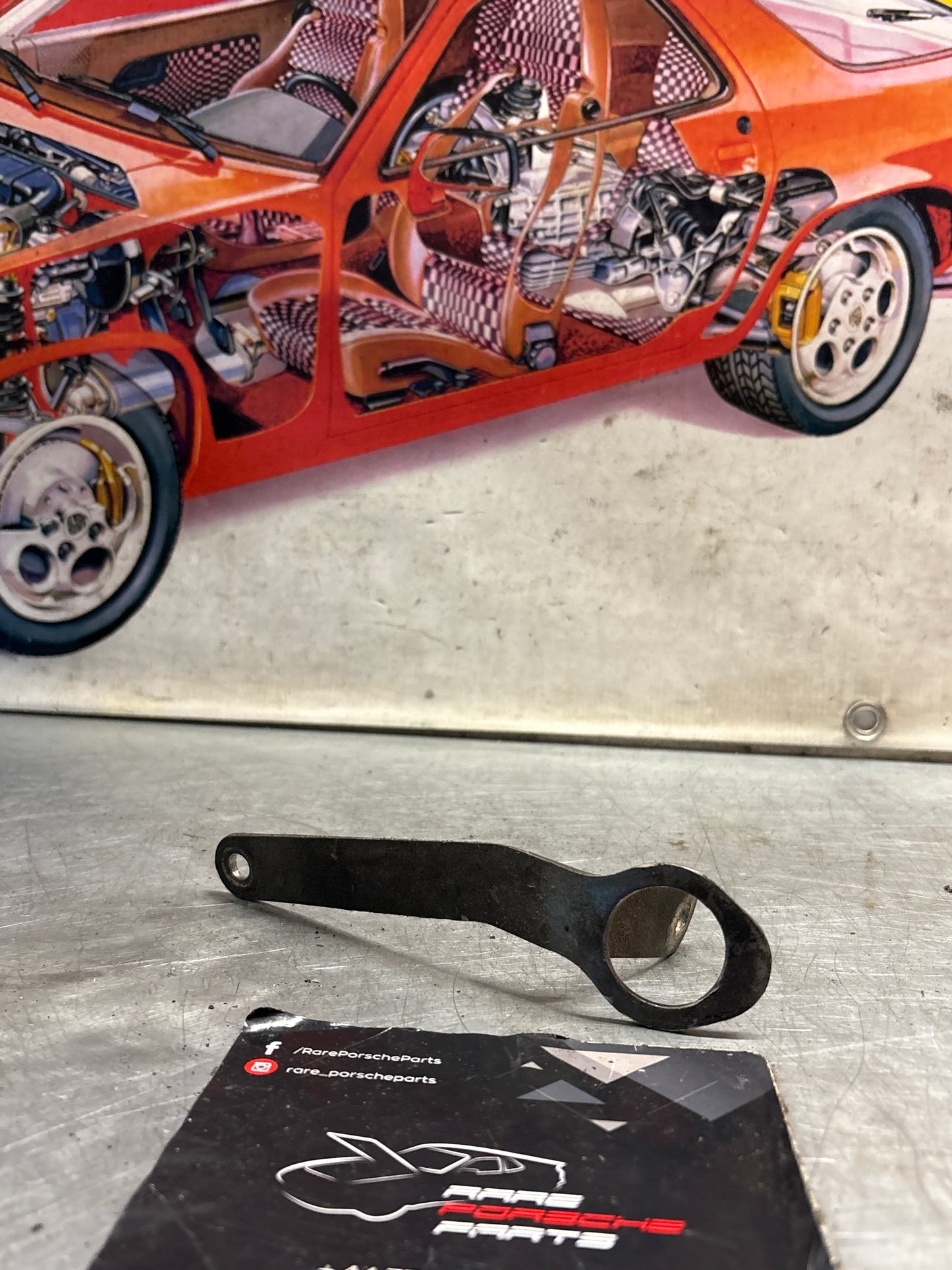 Porsche 928 engine lift bracket, 92810141201