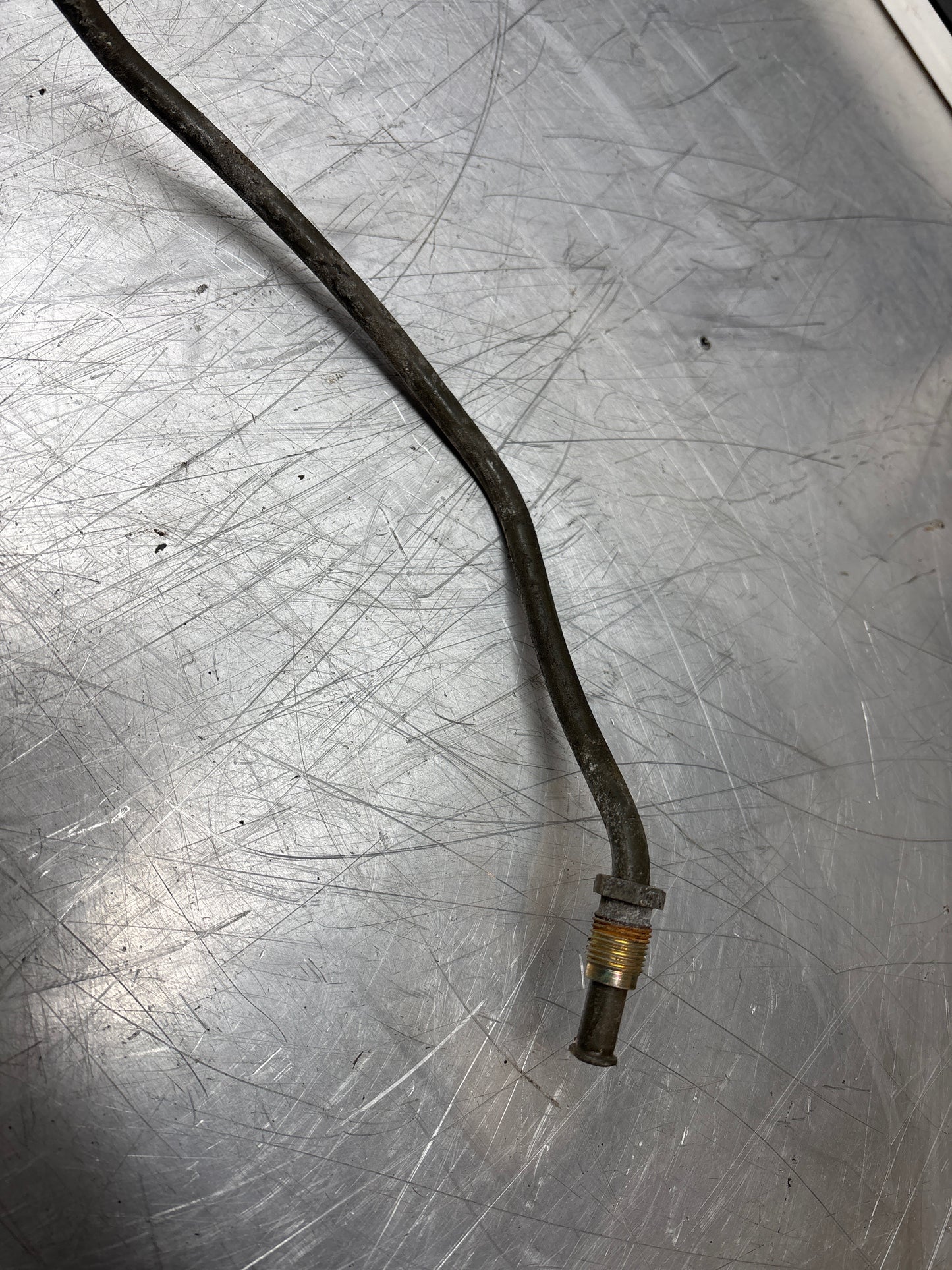 Porsche 944 fuel feed line, used, 95135696702, used