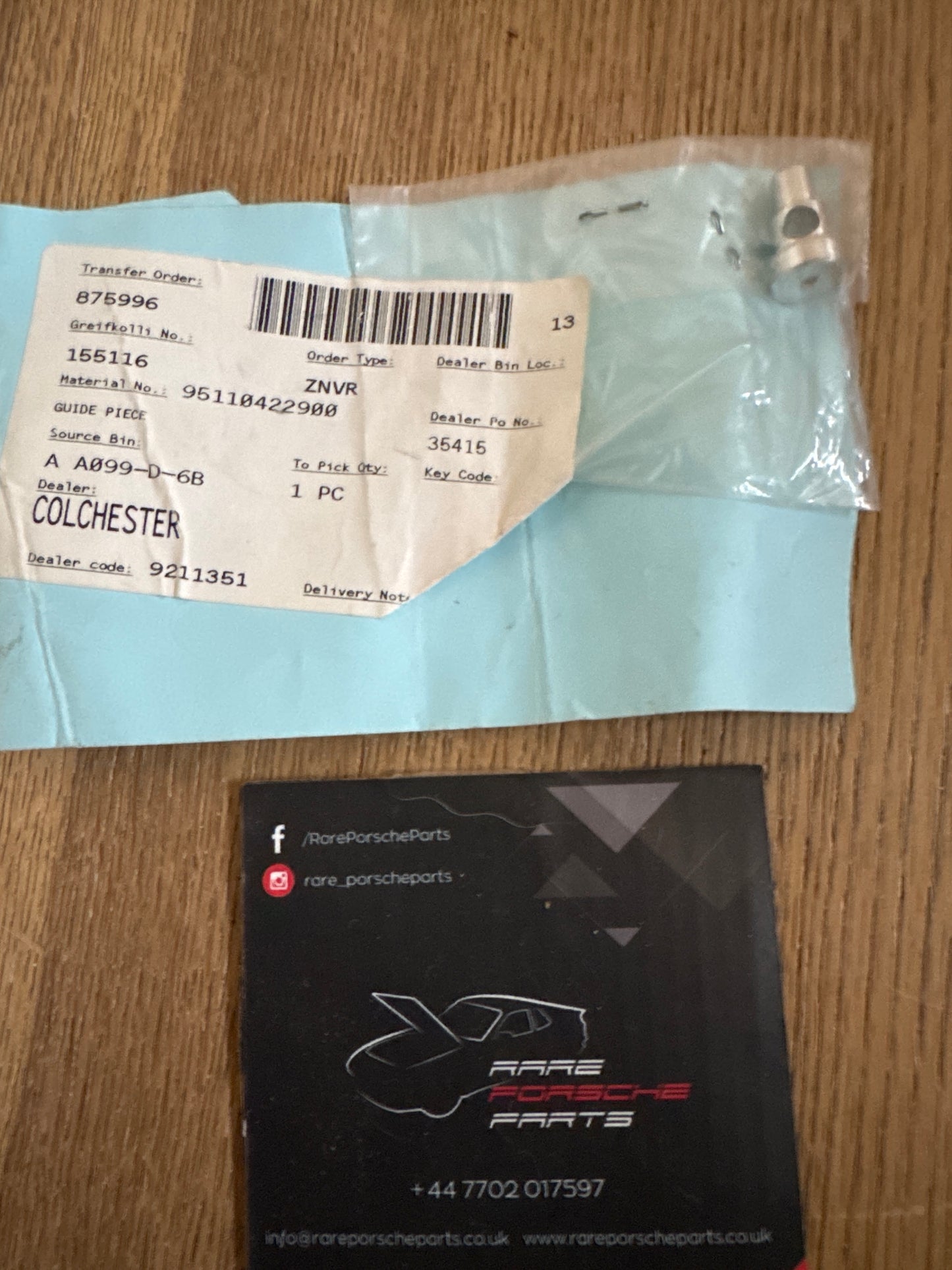 Porsche guide piece 95110422900 New NOS