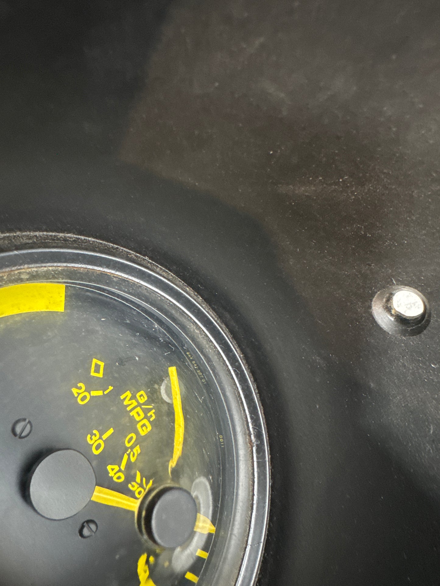 Porsche 944 complete set of instruments , used 38382 miles 94464131000 / 94464103600 / 94464120701