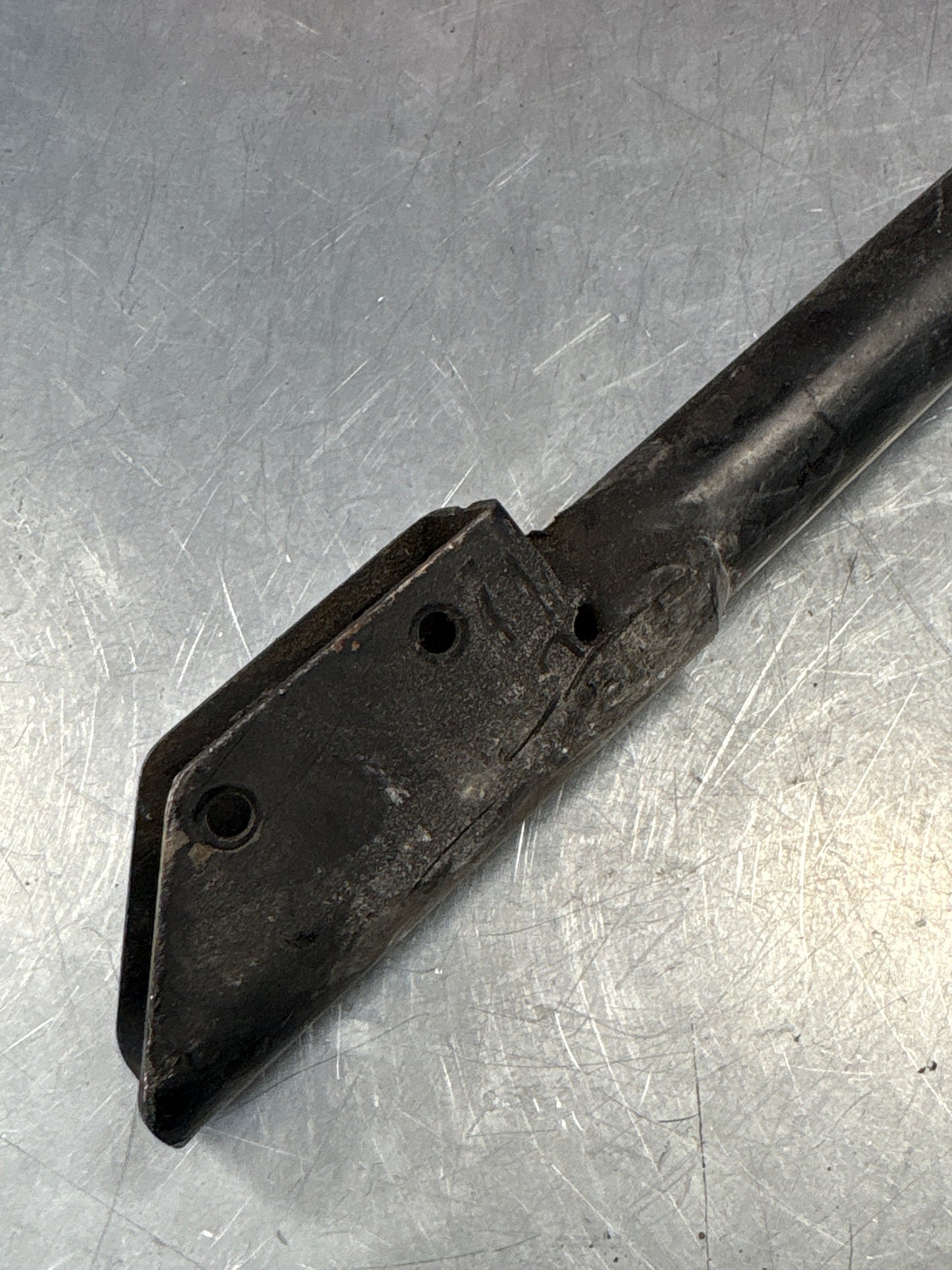 Porsche 928 Head light centre shaft, used, 92875004105