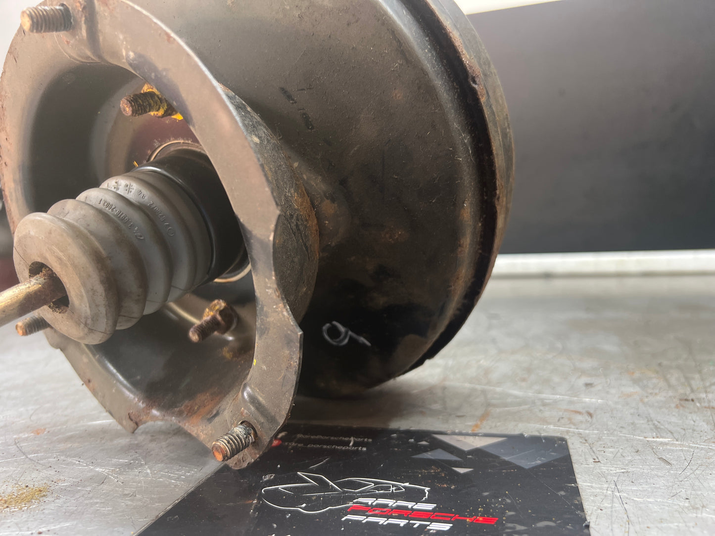 Porsche 944 brake booster, used 94435502502