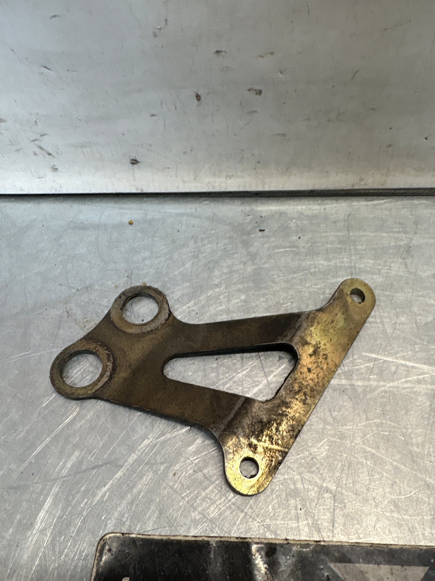 Porsche 944 oil cooler support bracket, used 94420731700