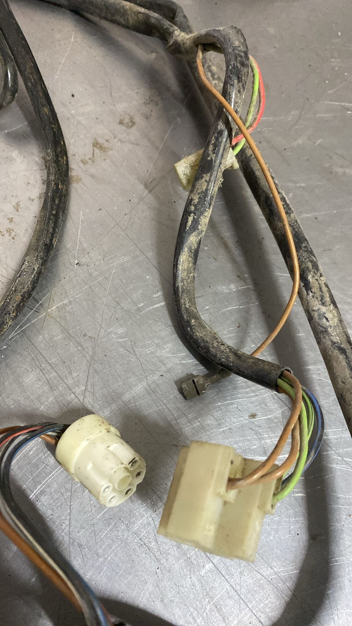 Cablaggio interno Porsche 928 S, telaio, sezione posteriore, da un'auto con guida a sinistra, usato 92861200424