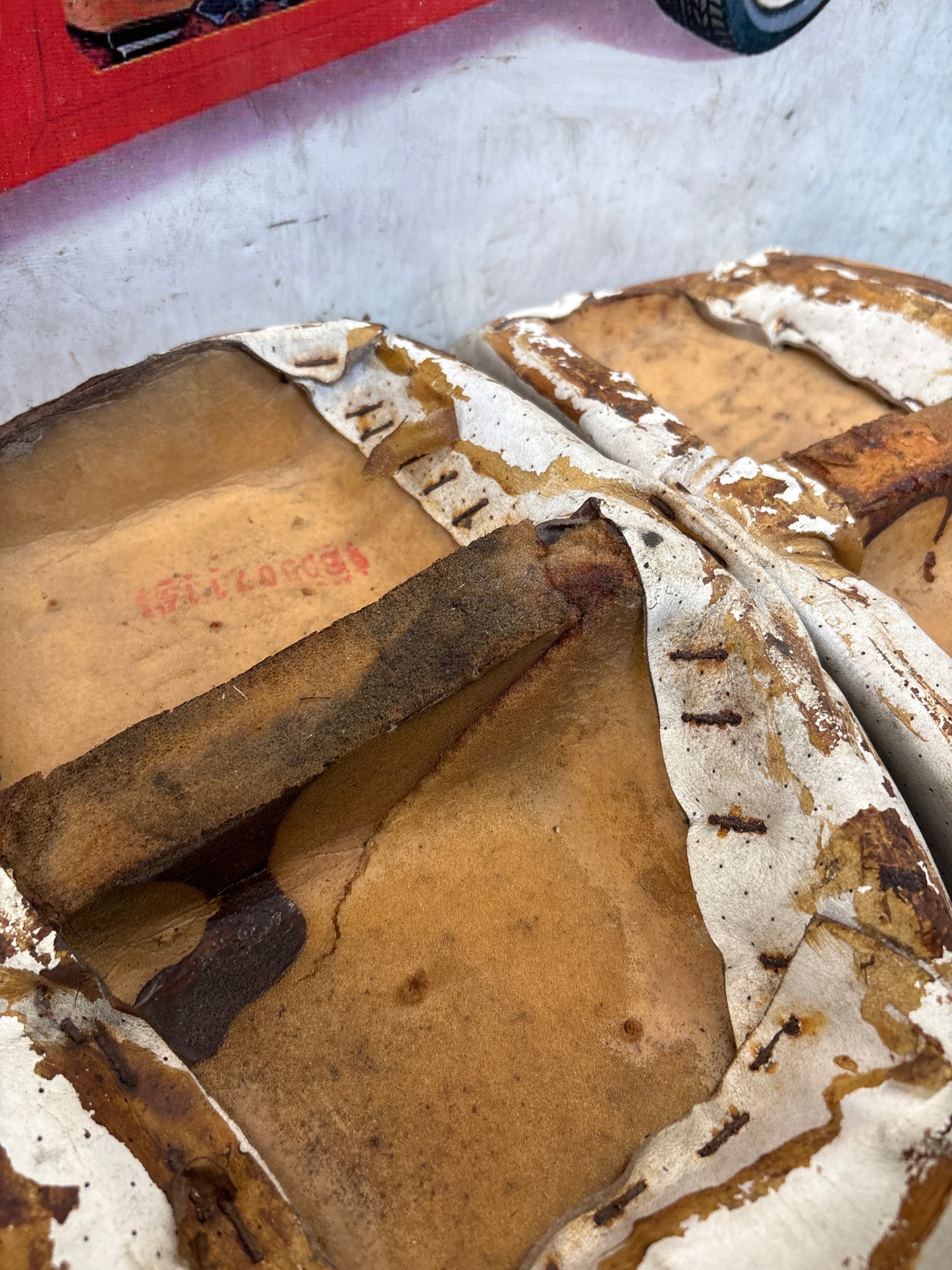 Porsche 928 rear left seat upper and middle cushion, leather, white, used 92852204550 / 92852208751