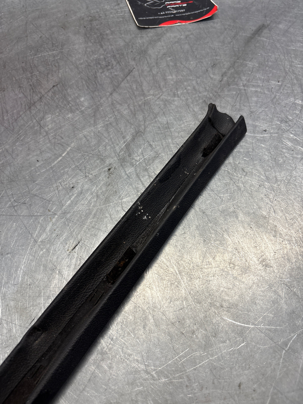 Porsche 928 tailgate trim, right, off side, black, 92855503802, used