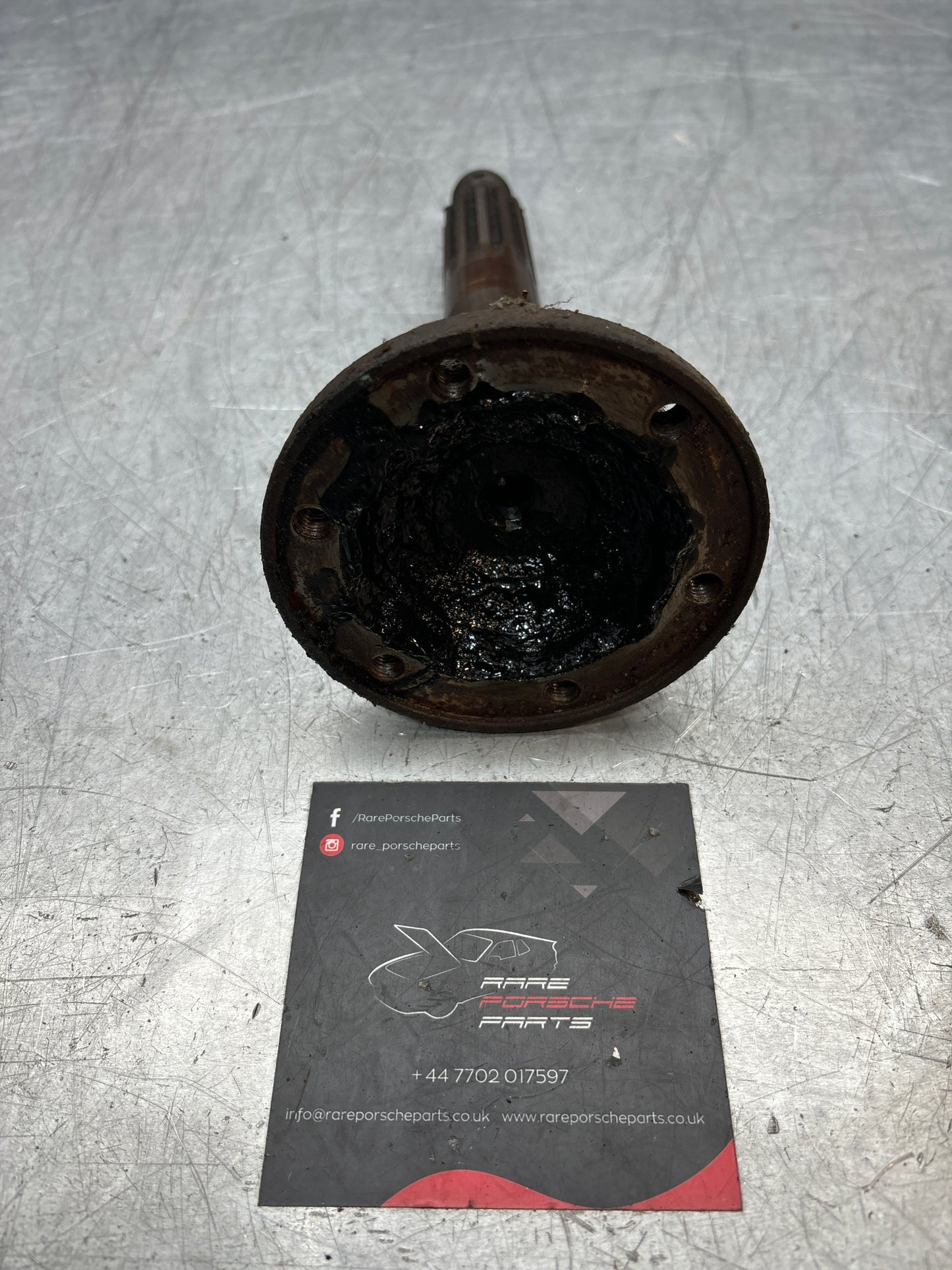 Porsche 924 944 76- 85.5 Rear Stub Axle Hub 477501263, used