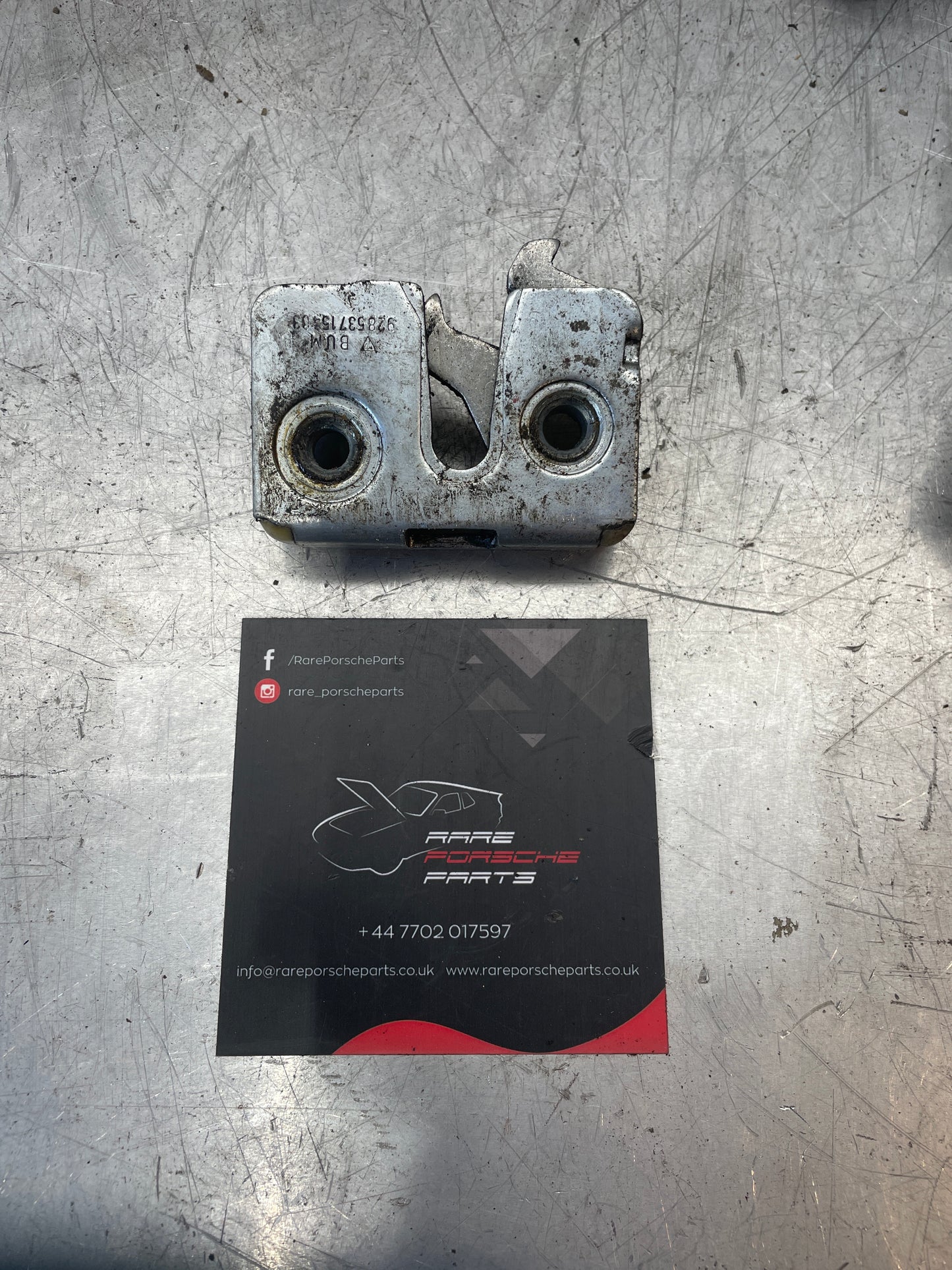 Porsche 924 944 928 right door lock mechanism 92853715403, used