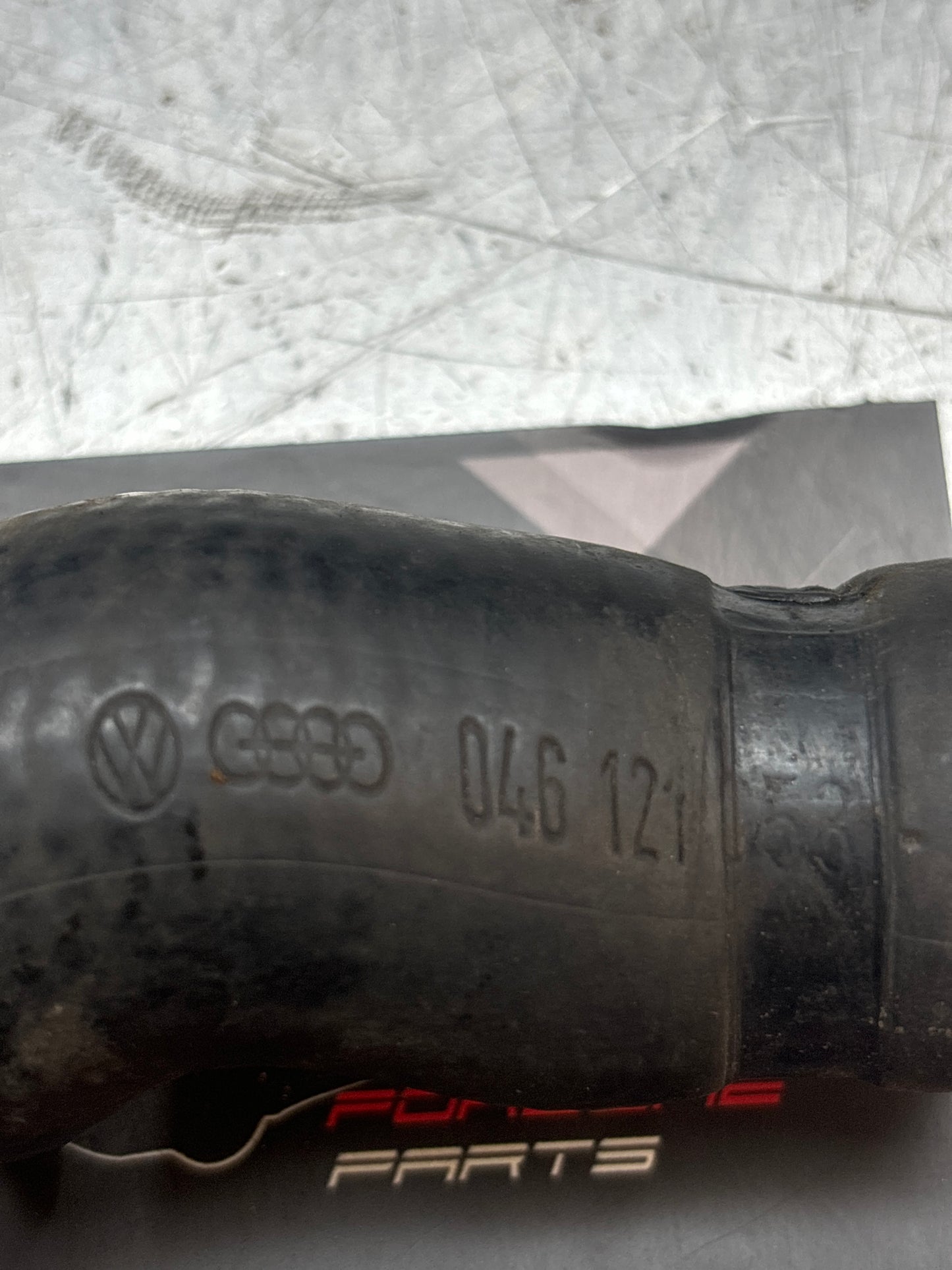 Porsche 924 water hose, 046121053, used