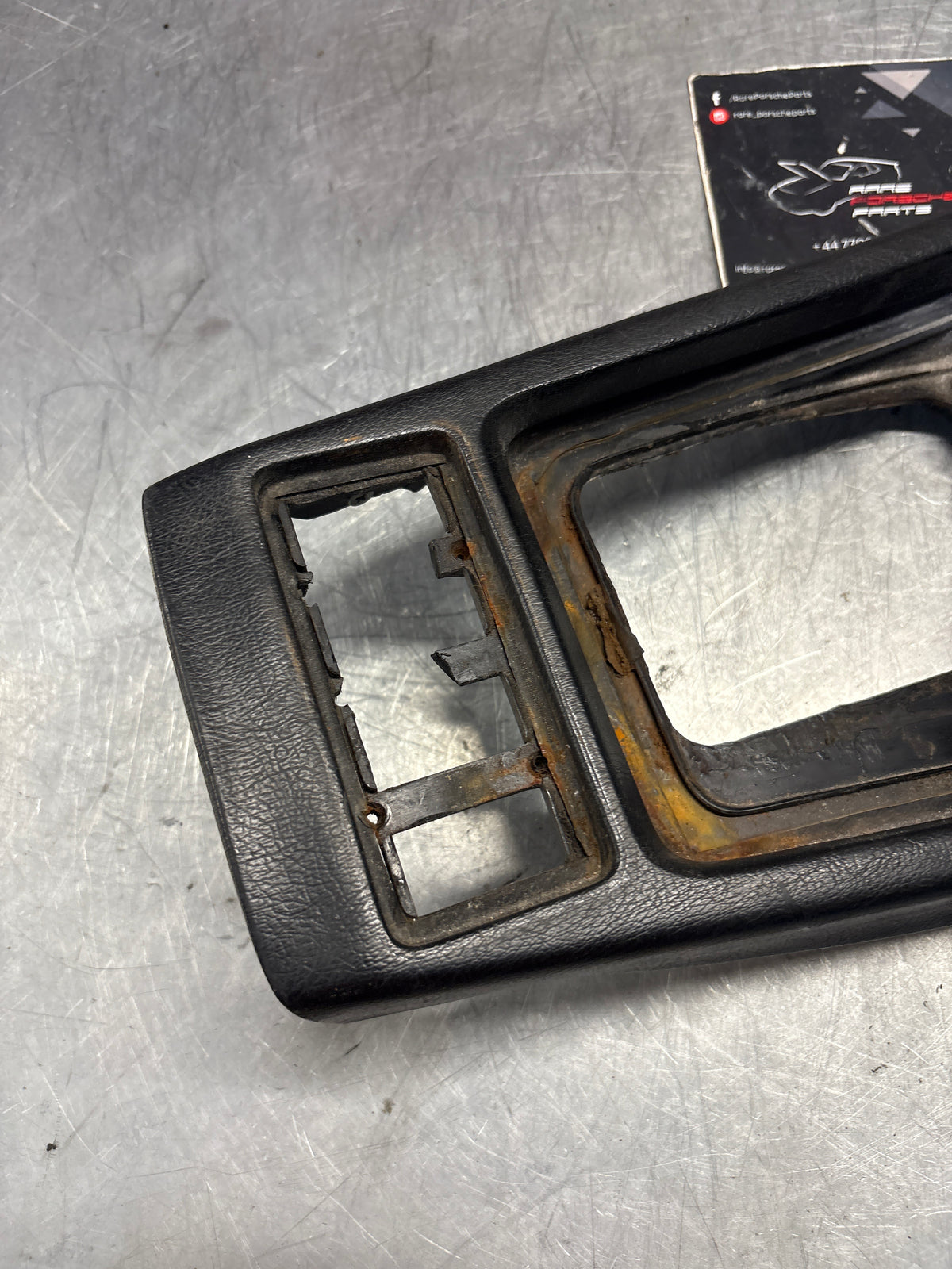 Porsche 928 Console centrale, usata 92855206304 Blu scuro