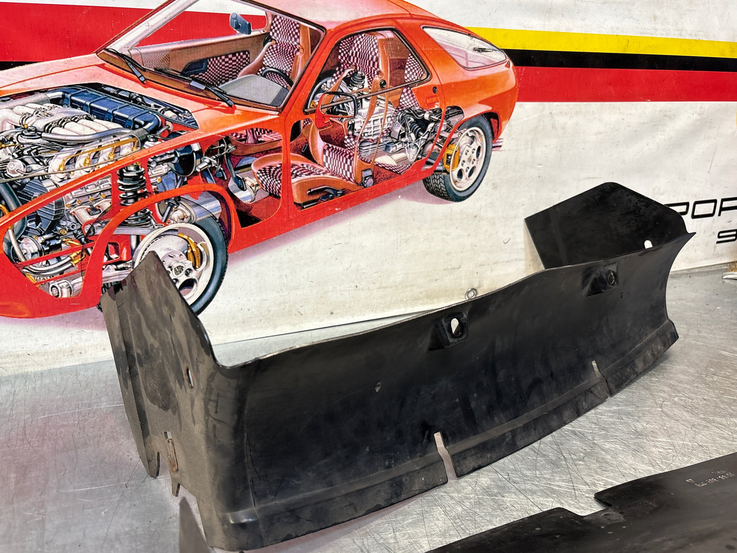 Porsche 944 S2 / turbo front air duct Kit used