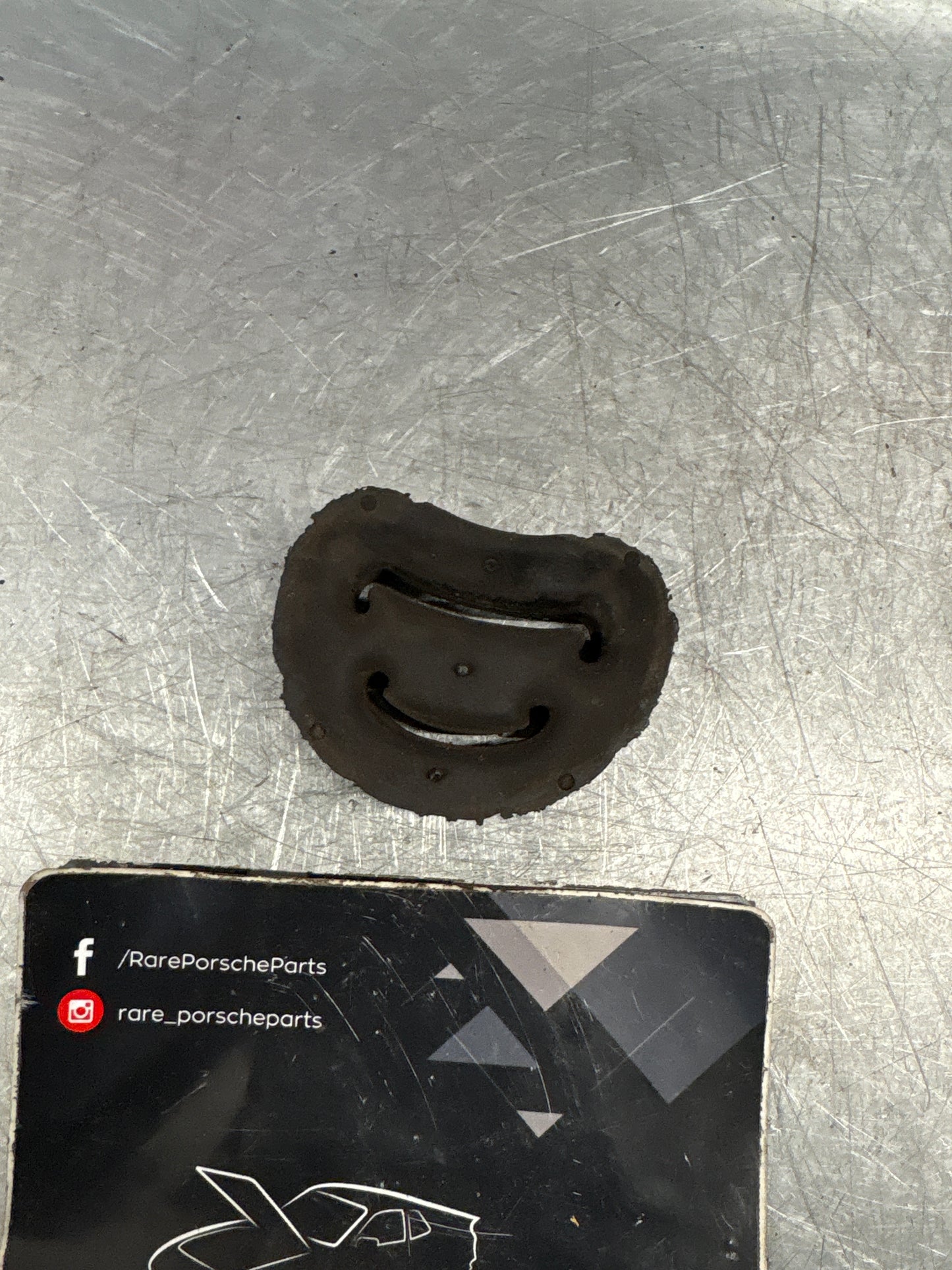 Porsche 924 / early 944 exhaust bracket rubber mount, used 477253140A