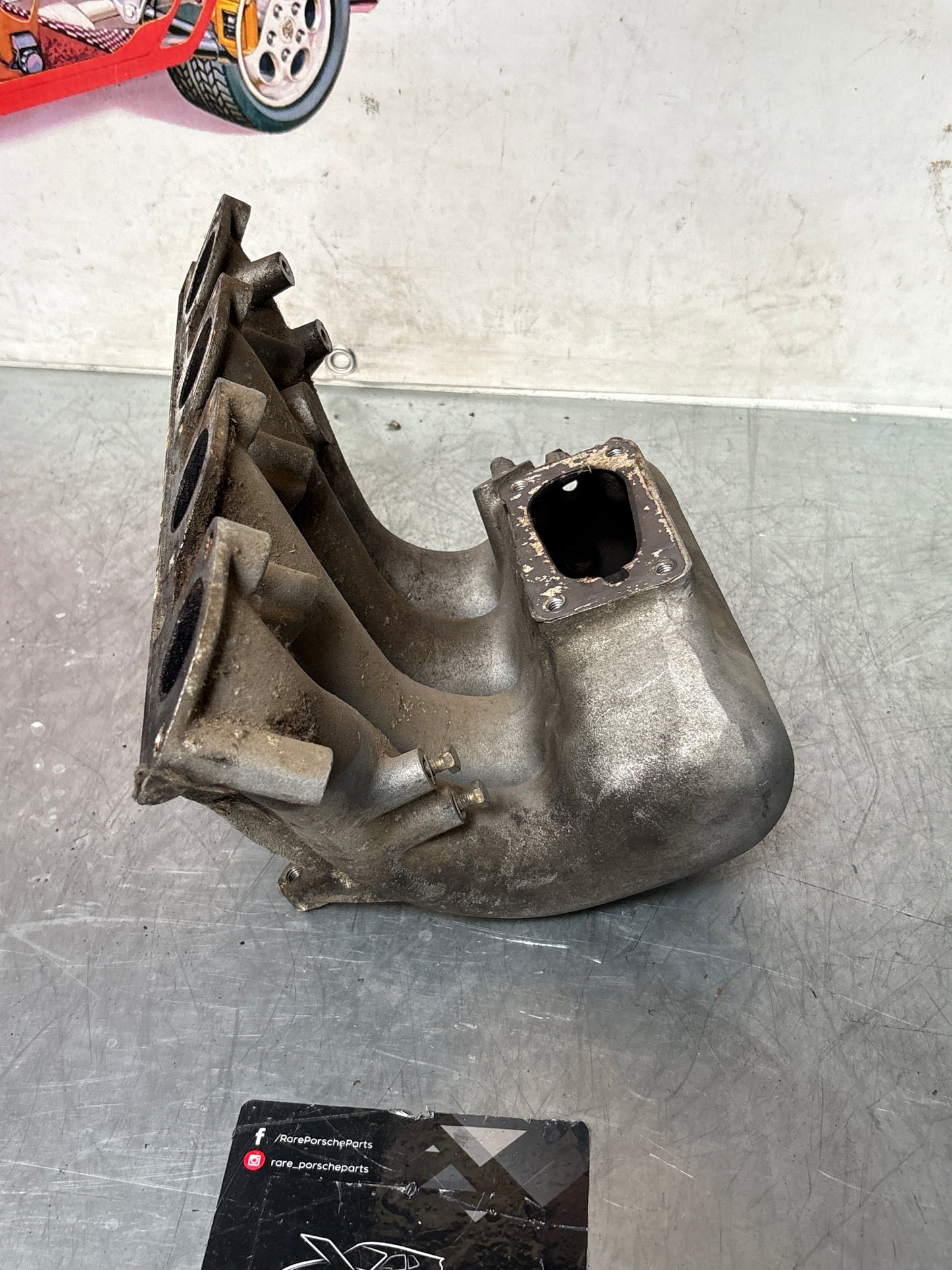 Porsche 924 Intake Bridge Manifold 047133223A