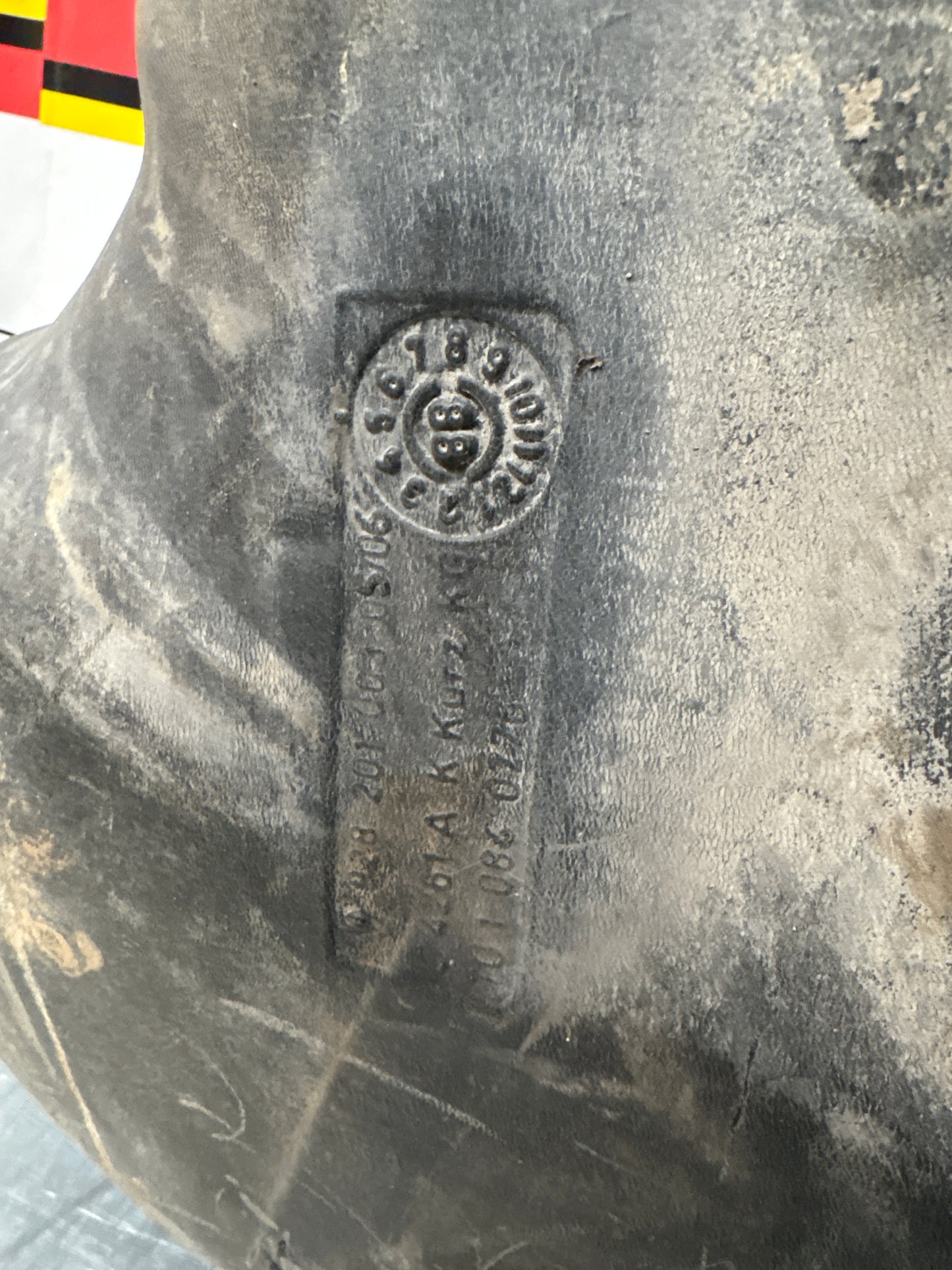 Porsche 928 S4 fuel tank, used 928201003 05/06