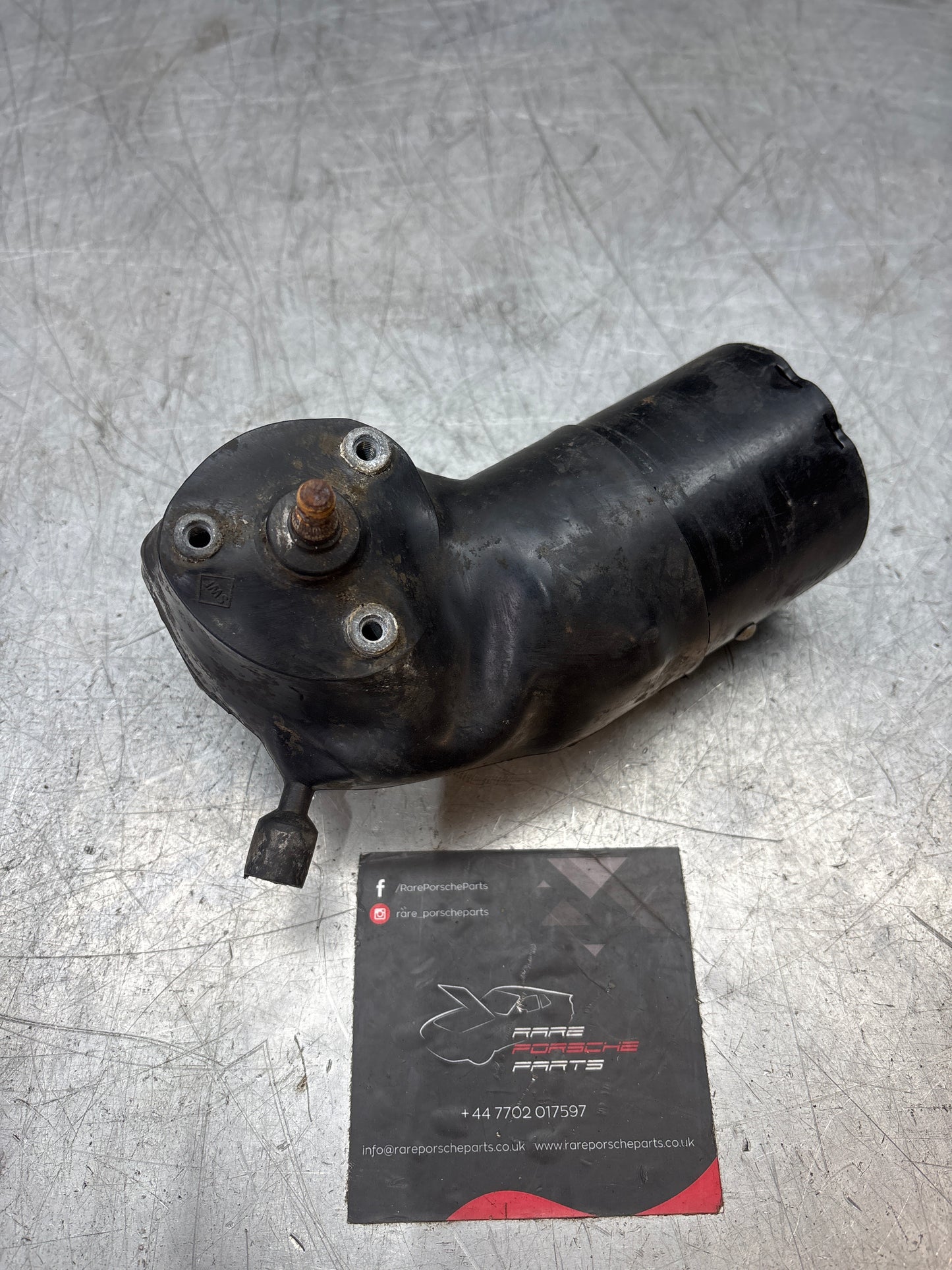 Porsche 924/944 headlight lift motor 477941379B, used