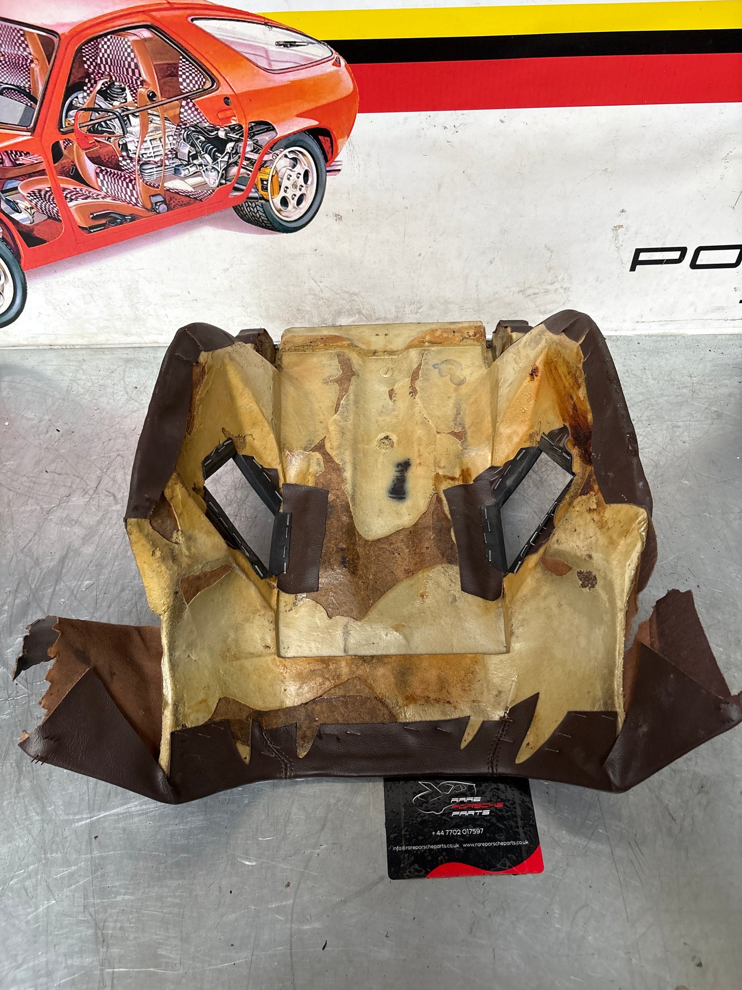 Porsche 928 S center console, rear armrest, Burgundy, no package box,used 92852234530