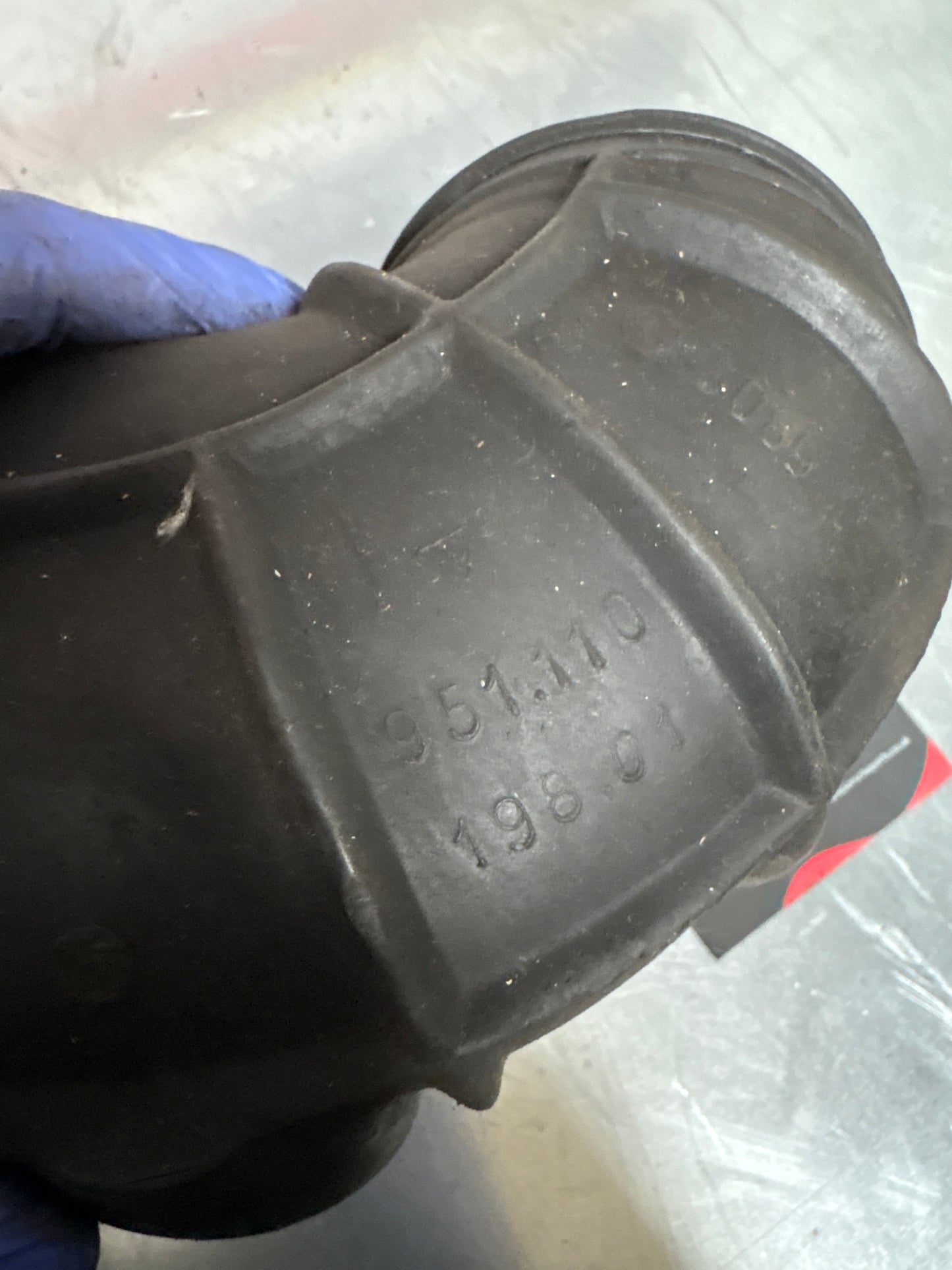 Porsche 944 Turbo Air intake J-boot, used 95111019801