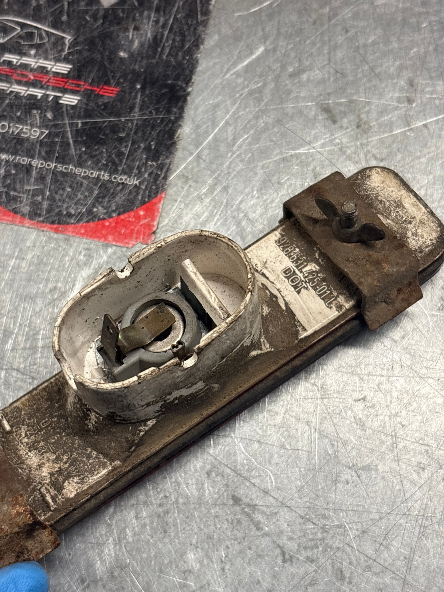 Porsche 928 rear left sidemarker, used 92863142501