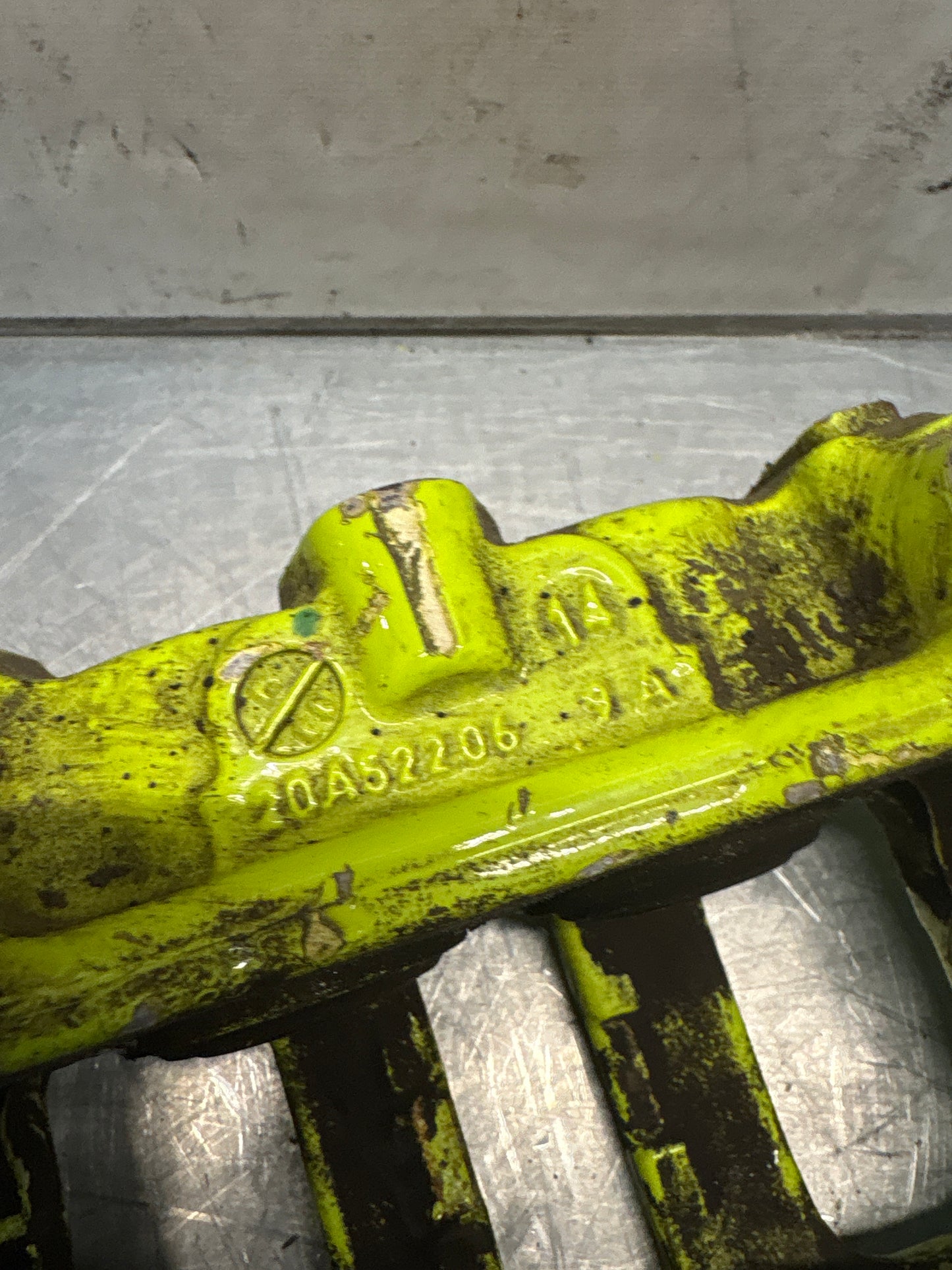 Porsche Cayenne rear passenger side brake caliper, used 7P0615424