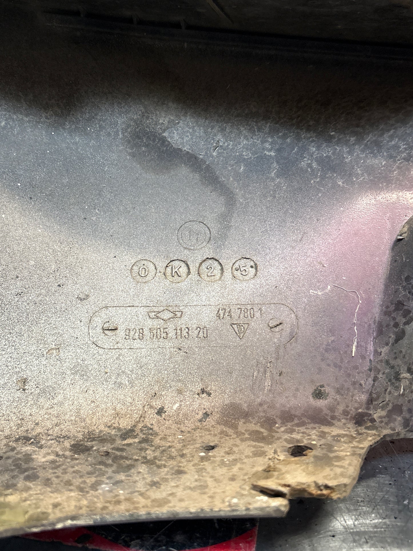 Porsche 928 S4/GTS front bumper, used 92850511320